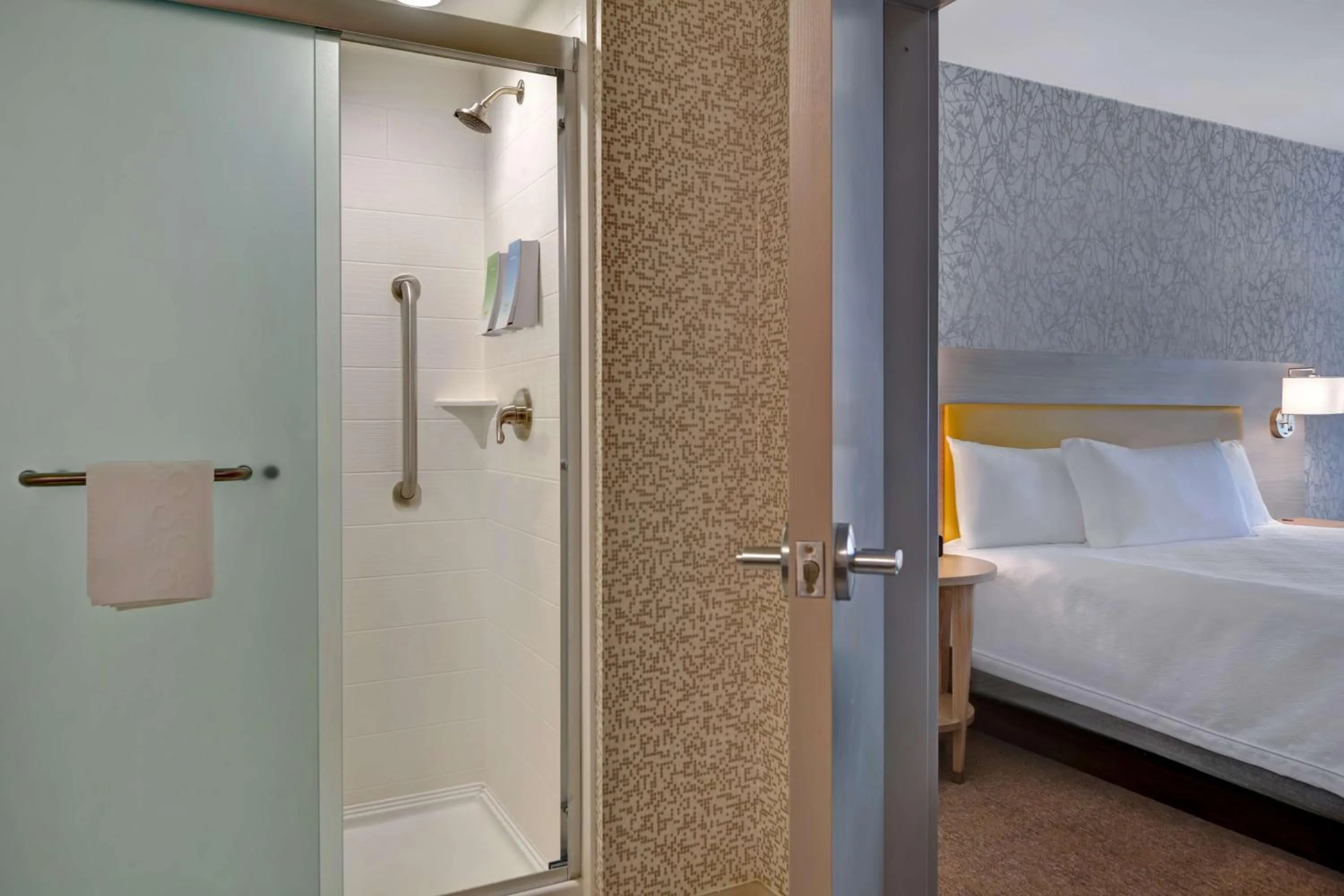 Bathroom, Bed in Home2 Suites by Hilton, Sarasota I-75 Bee Ridge, Fl