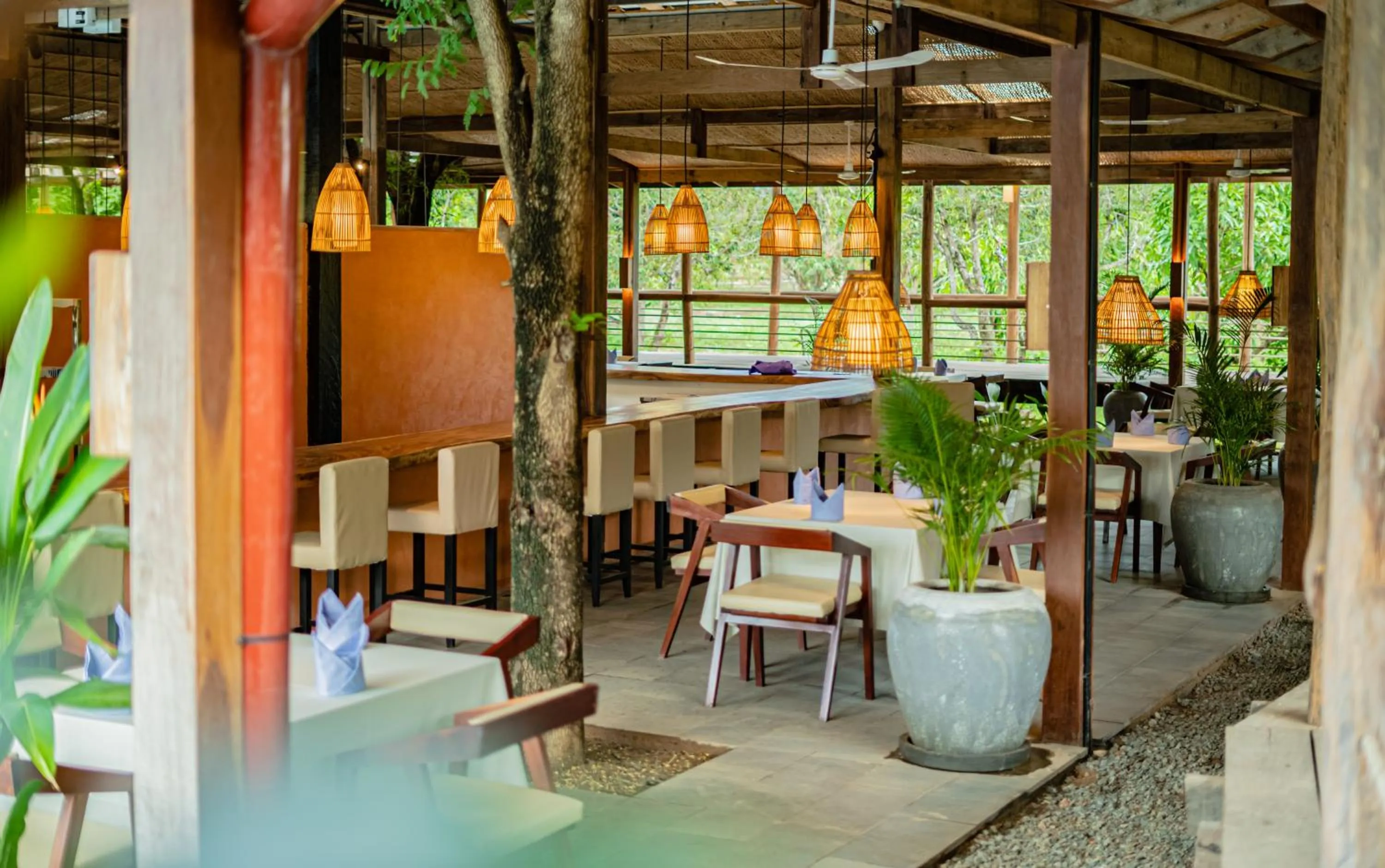 Restaurant/places to eat in Peam Snea Resort