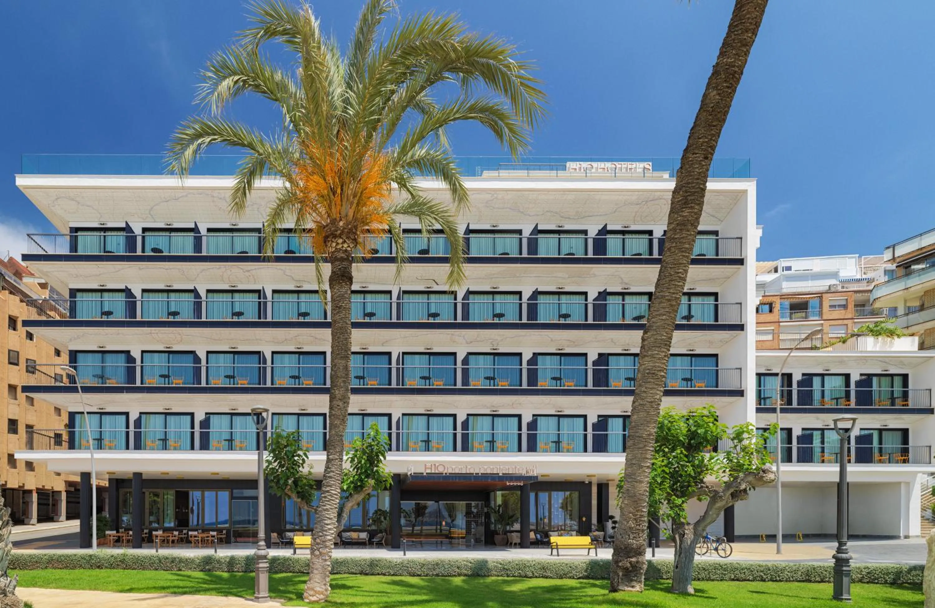 Property building in H10 Porto Poniente 4* Sup