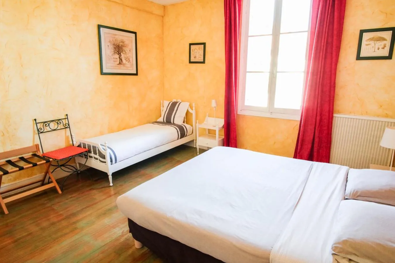 Bed in Les Gués Rivières