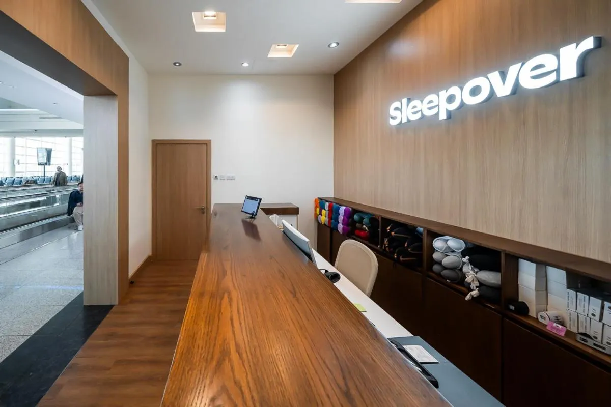 Sleepover Terminal 1, Concourse D - formerly sleep 'n fly