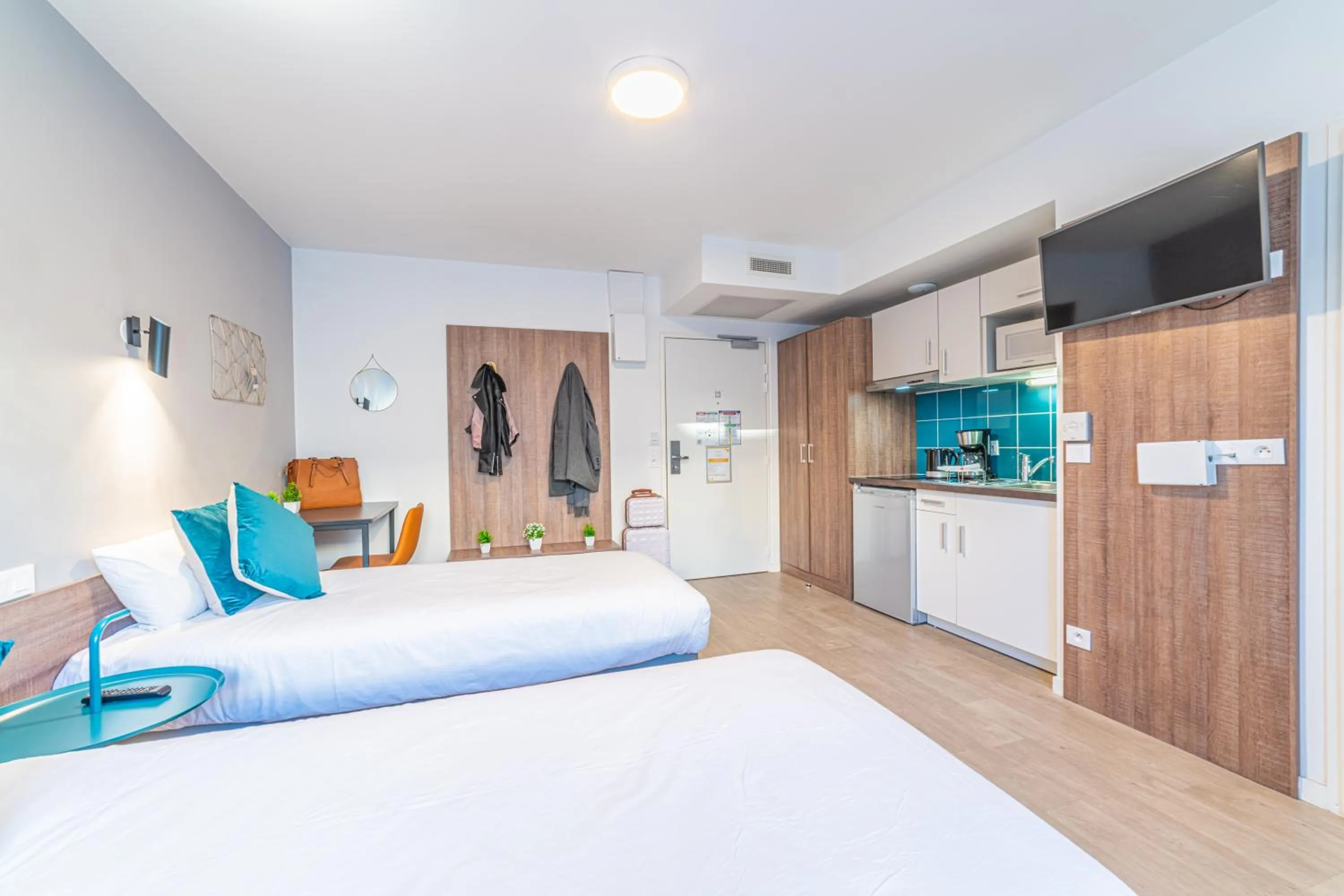 Bed in Break & Home Paris Italie Porte de Choisy Appart'Hôtel