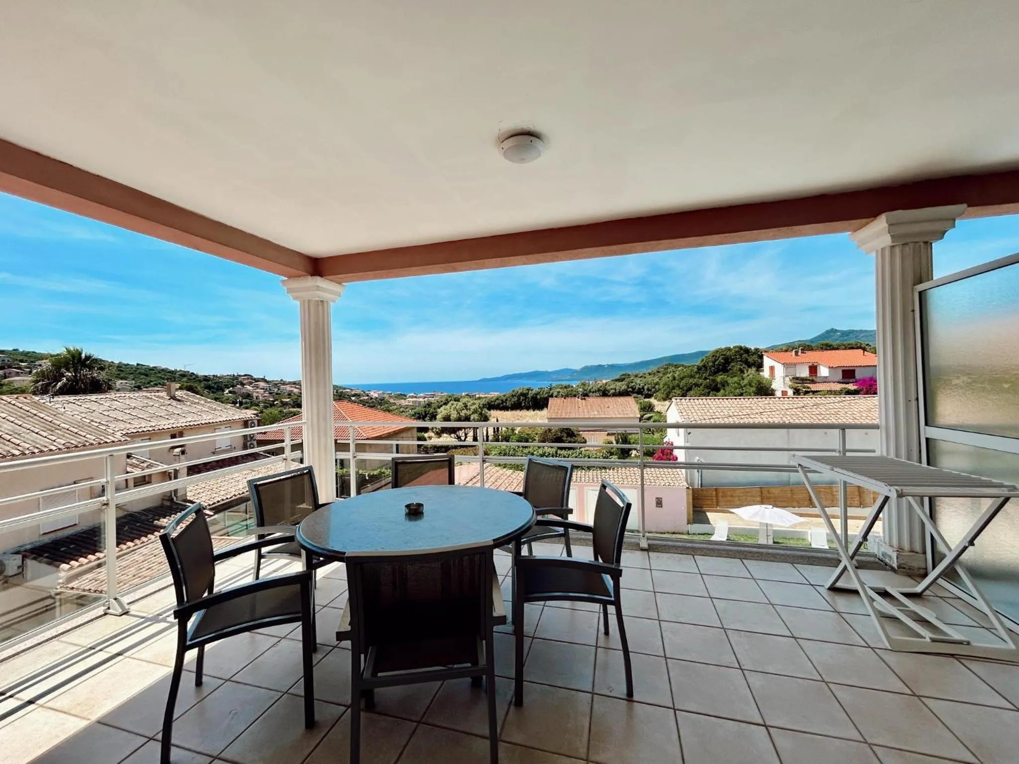 Balcony/Terrace in Résidence Villa Romana avec Piscine et Jacuzzi
