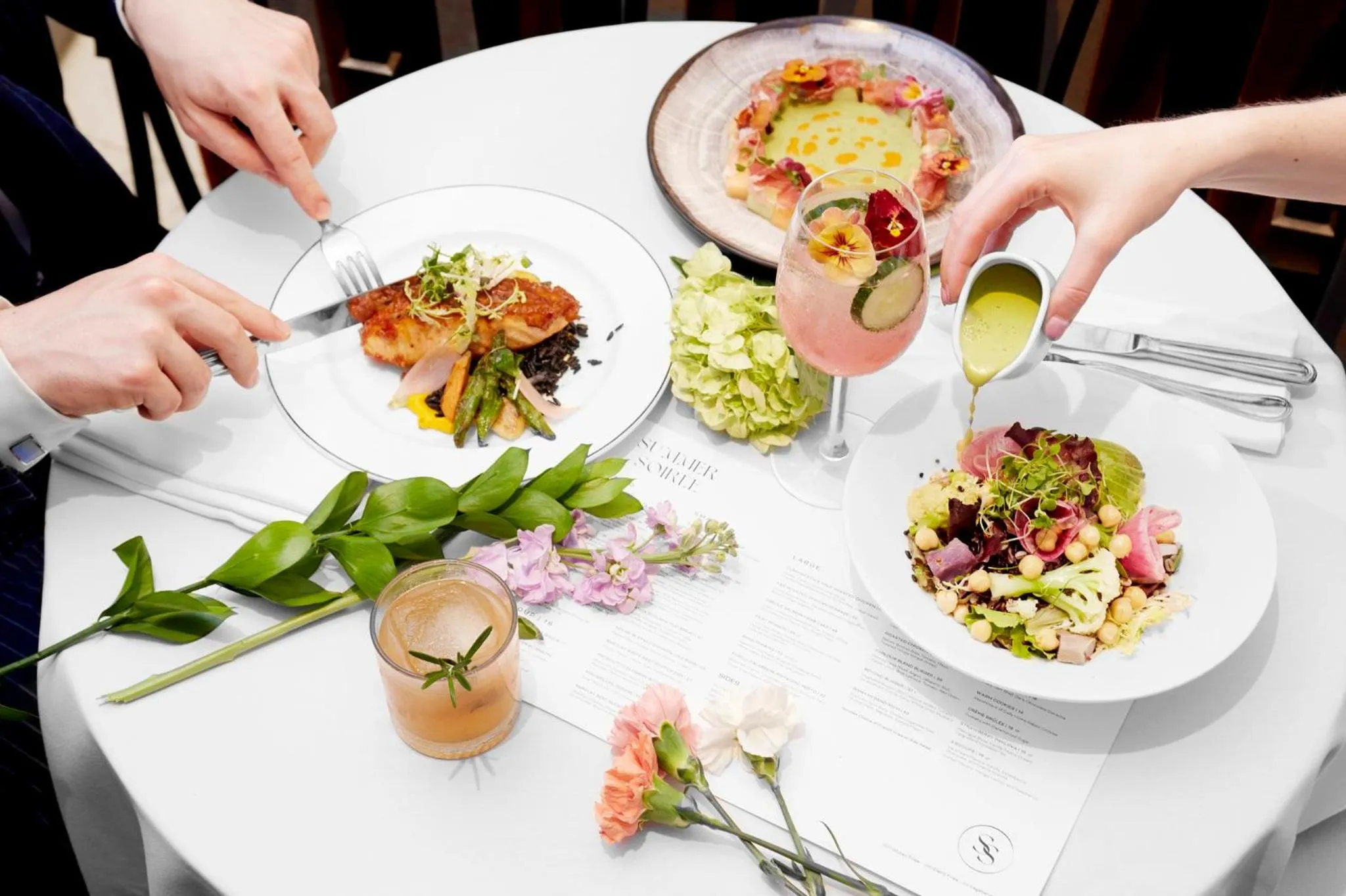 Restaurant/places to eat in InterContinental New York Barclay Hotel by IHG