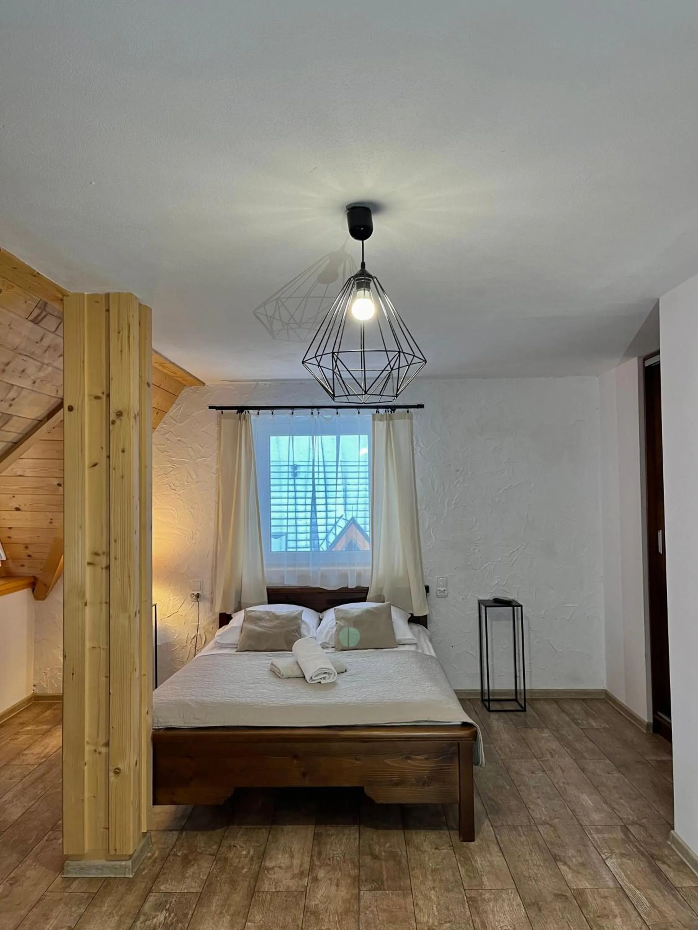 Bed in Pokoje Goscinne u Naglaka Willa Zab