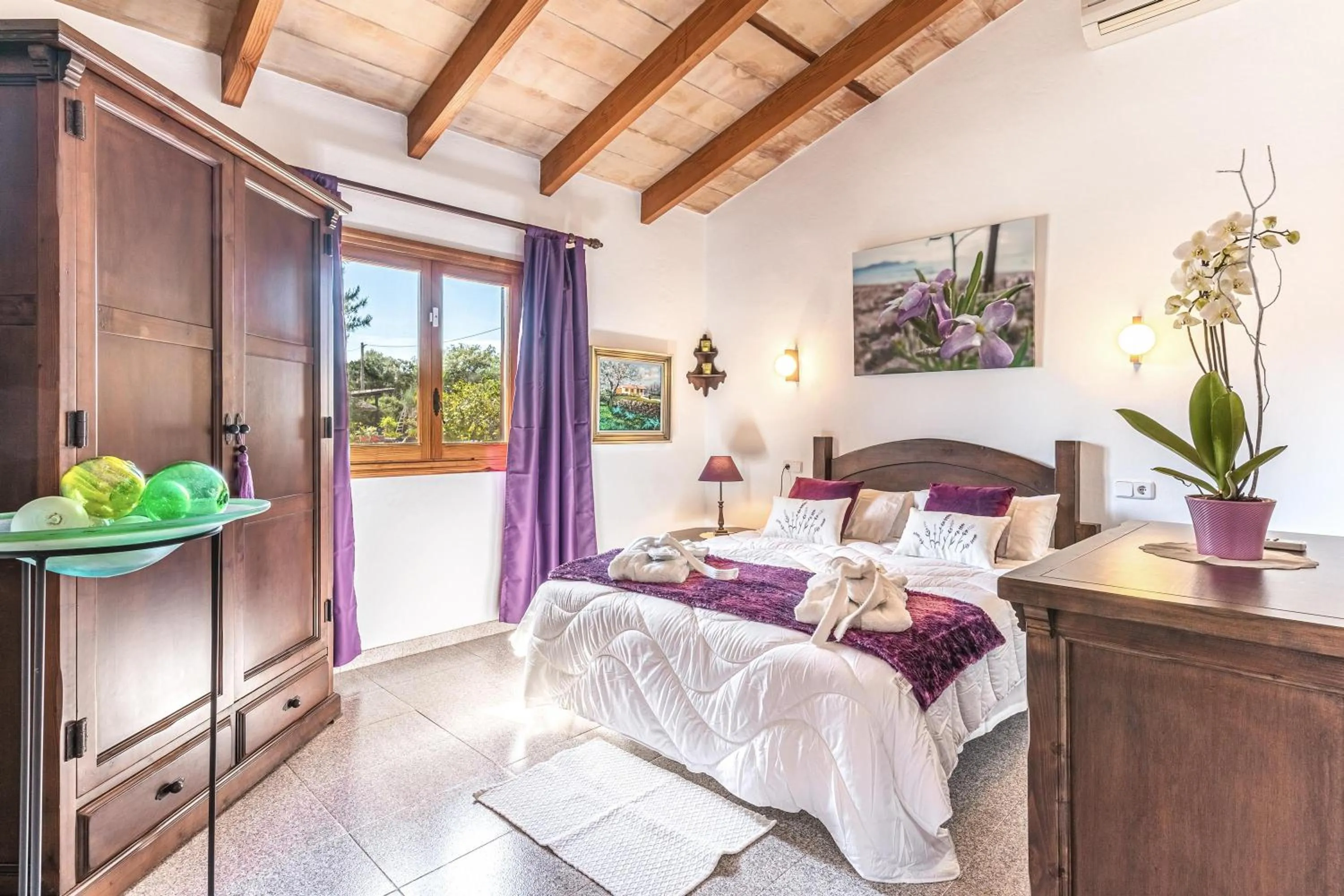 Bedroom, Bed in Son Mulet