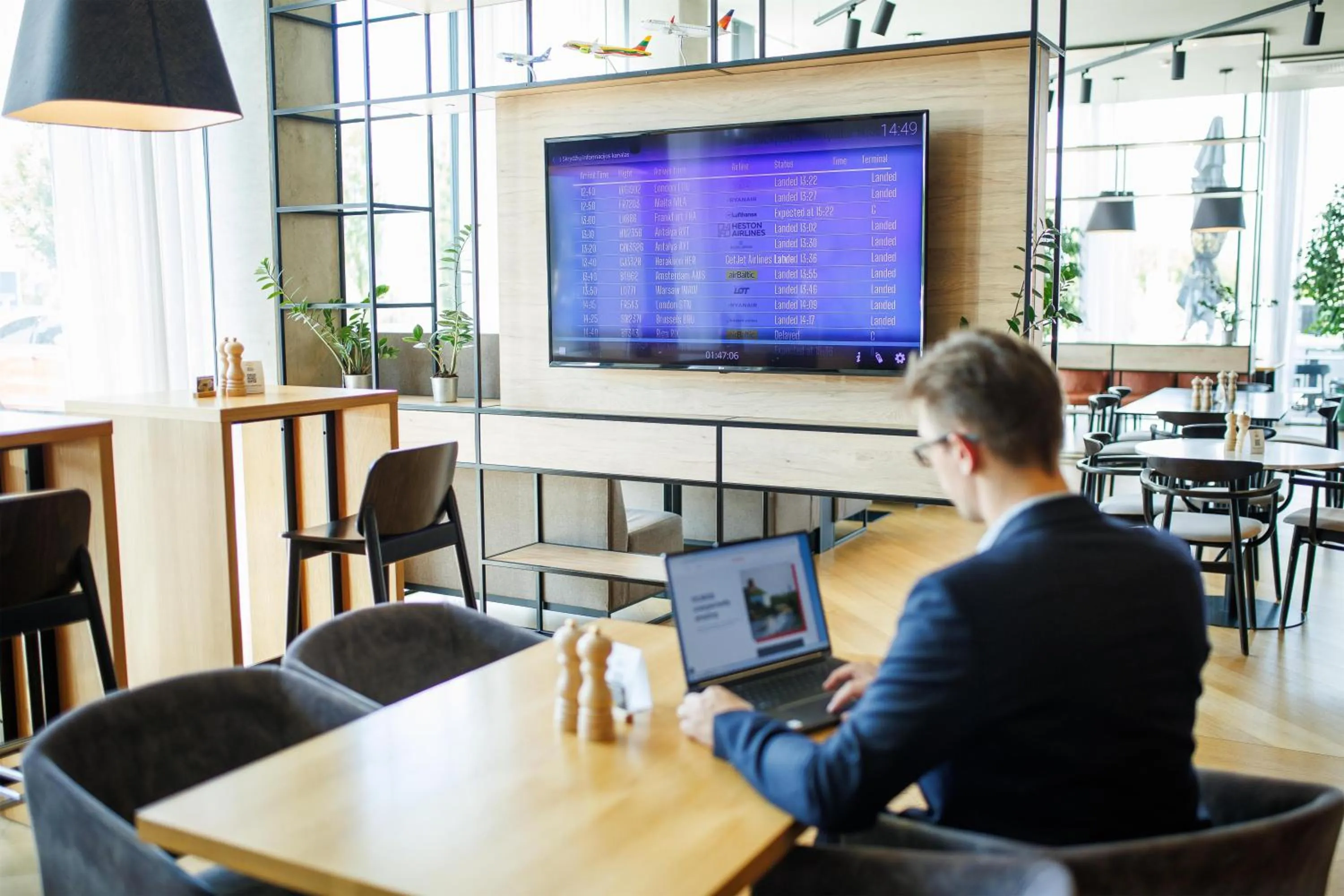 Lobby or reception in Park Inn by Radisson Vilnius Airport Hotel & Conference Centre