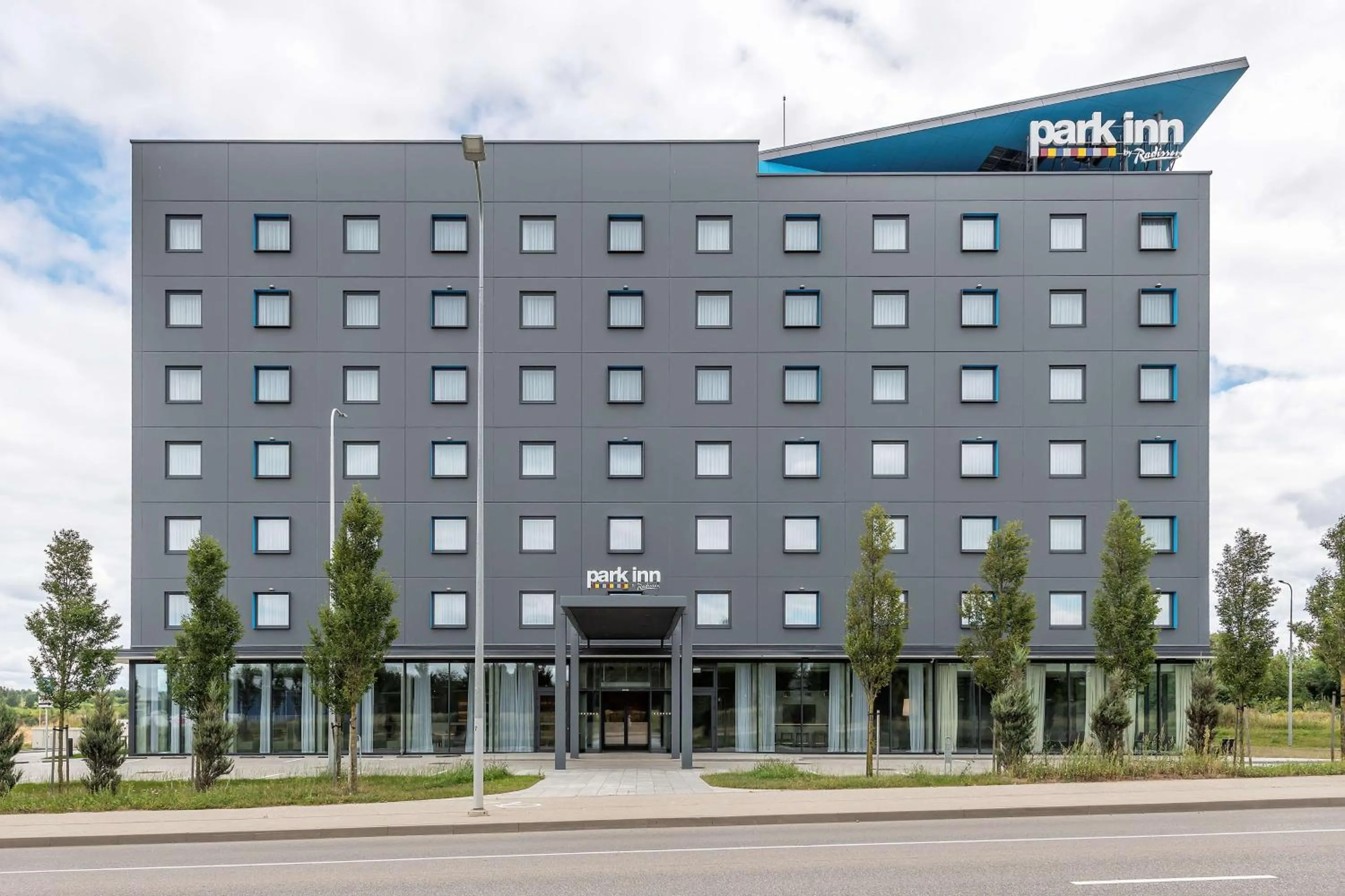 Property building in Park Inn by Radisson Vilnius Airport Hotel & Conference Centre