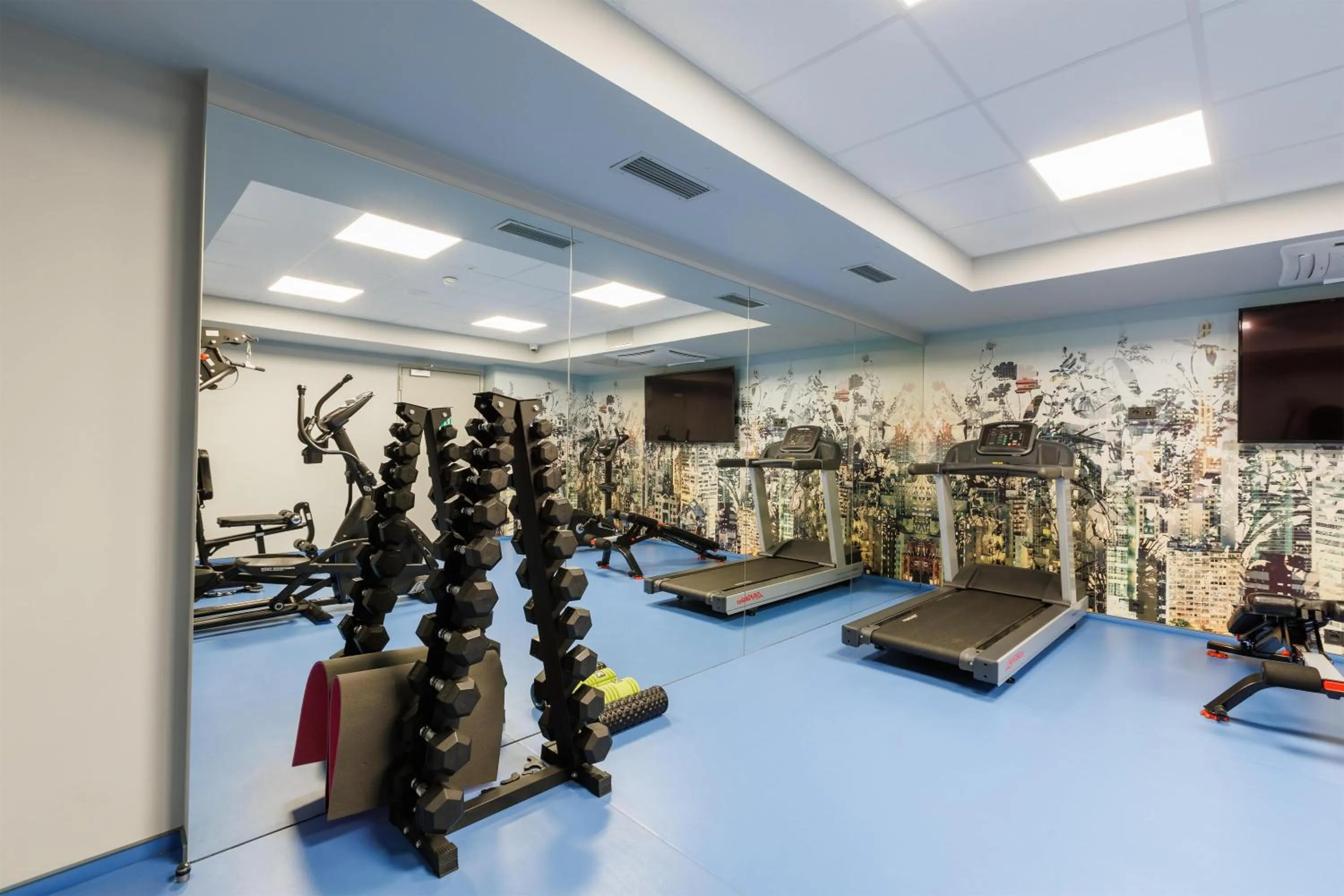 Fitness centre/facilities in Park Inn by Radisson Vilnius Airport Hotel & Conference Centre