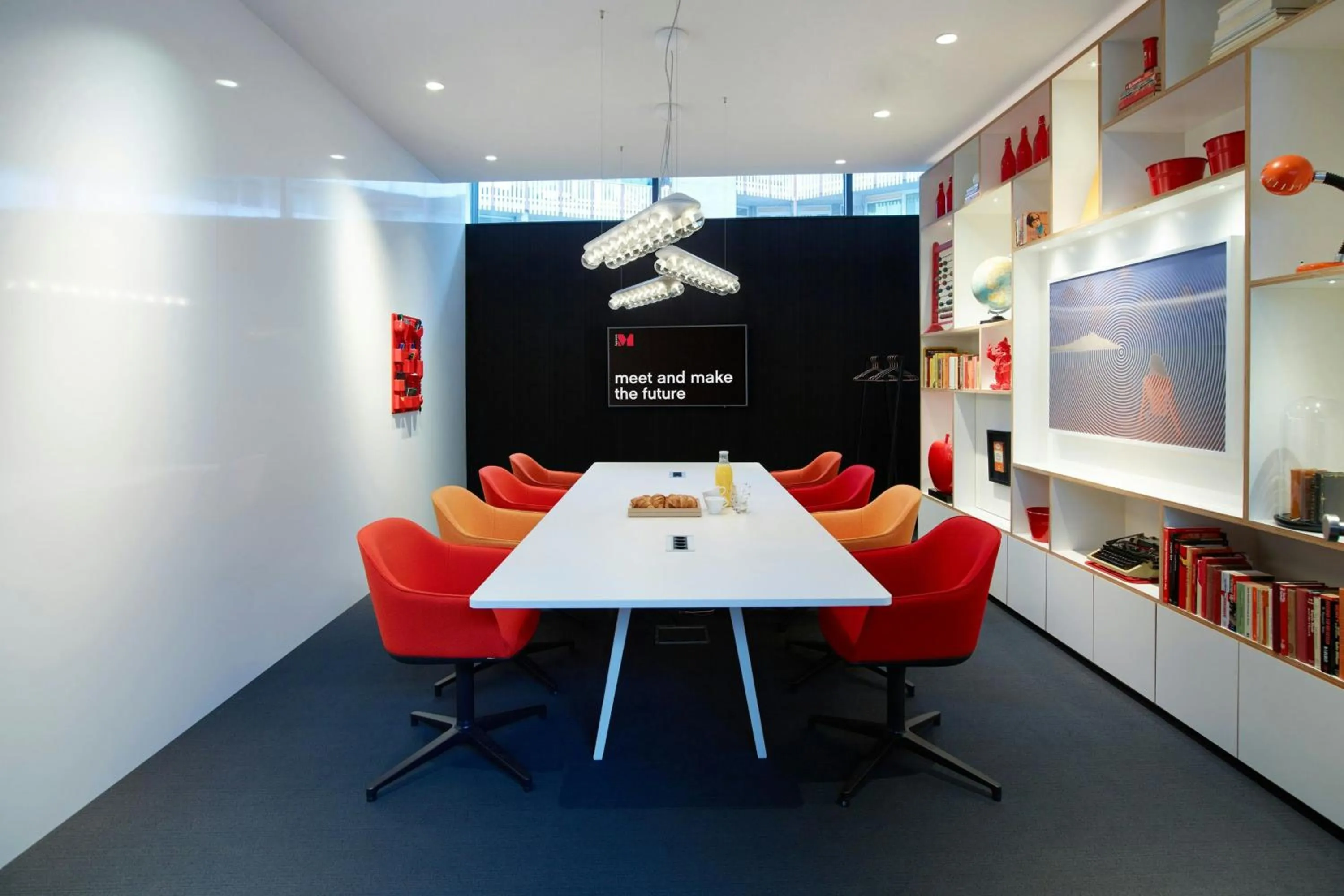Meeting/conference room in citizenM Rotterdam