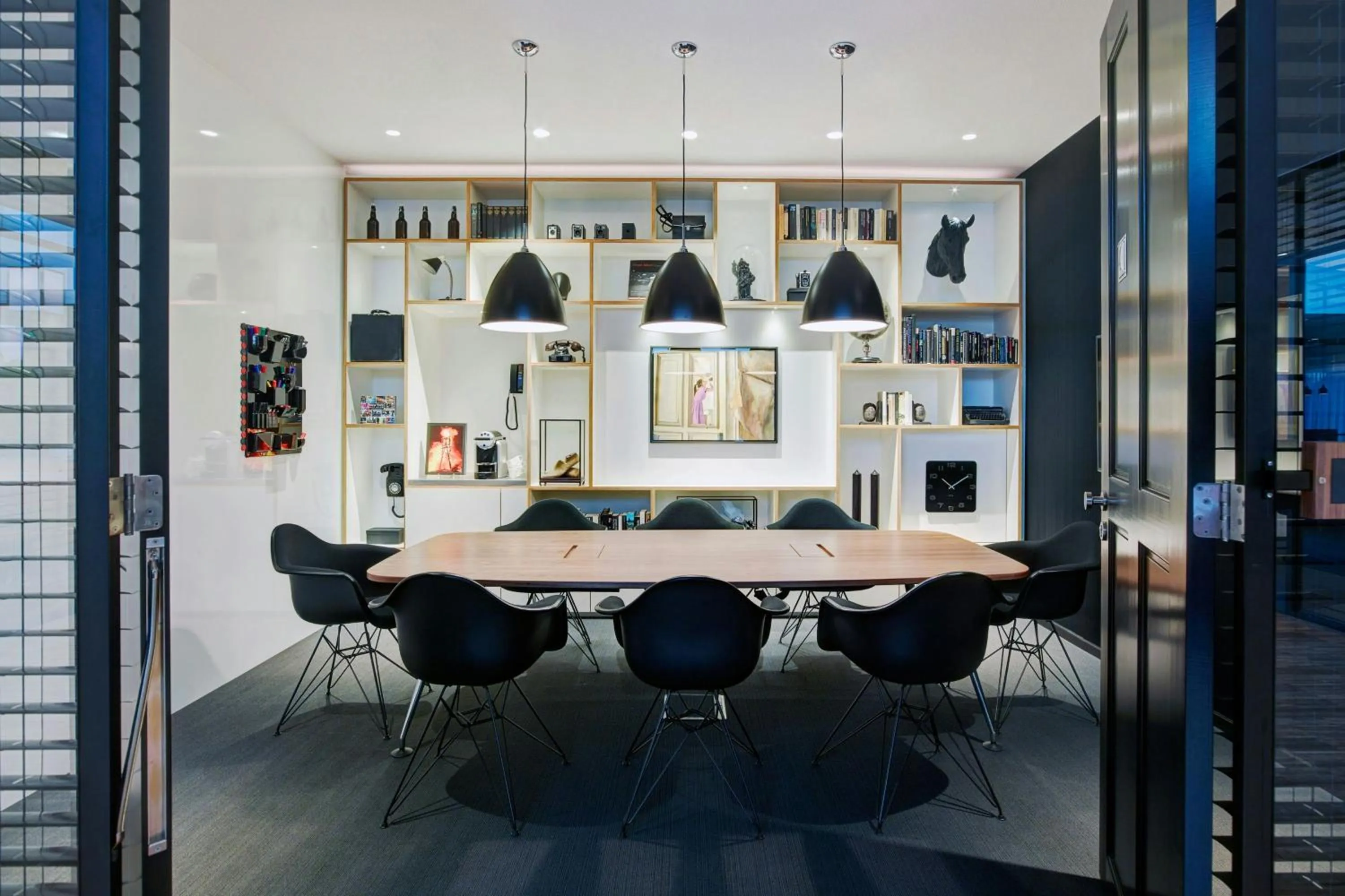 Meeting/conference room in citizenM Rotterdam