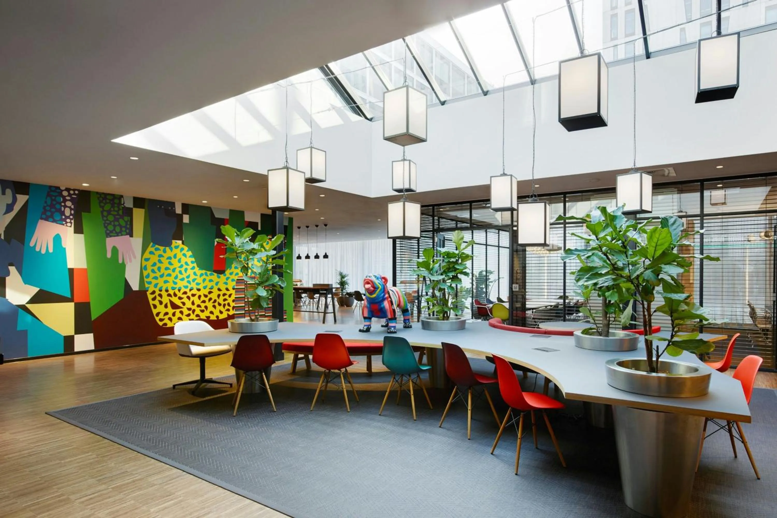 Meeting/conference room in citizenM Rotterdam