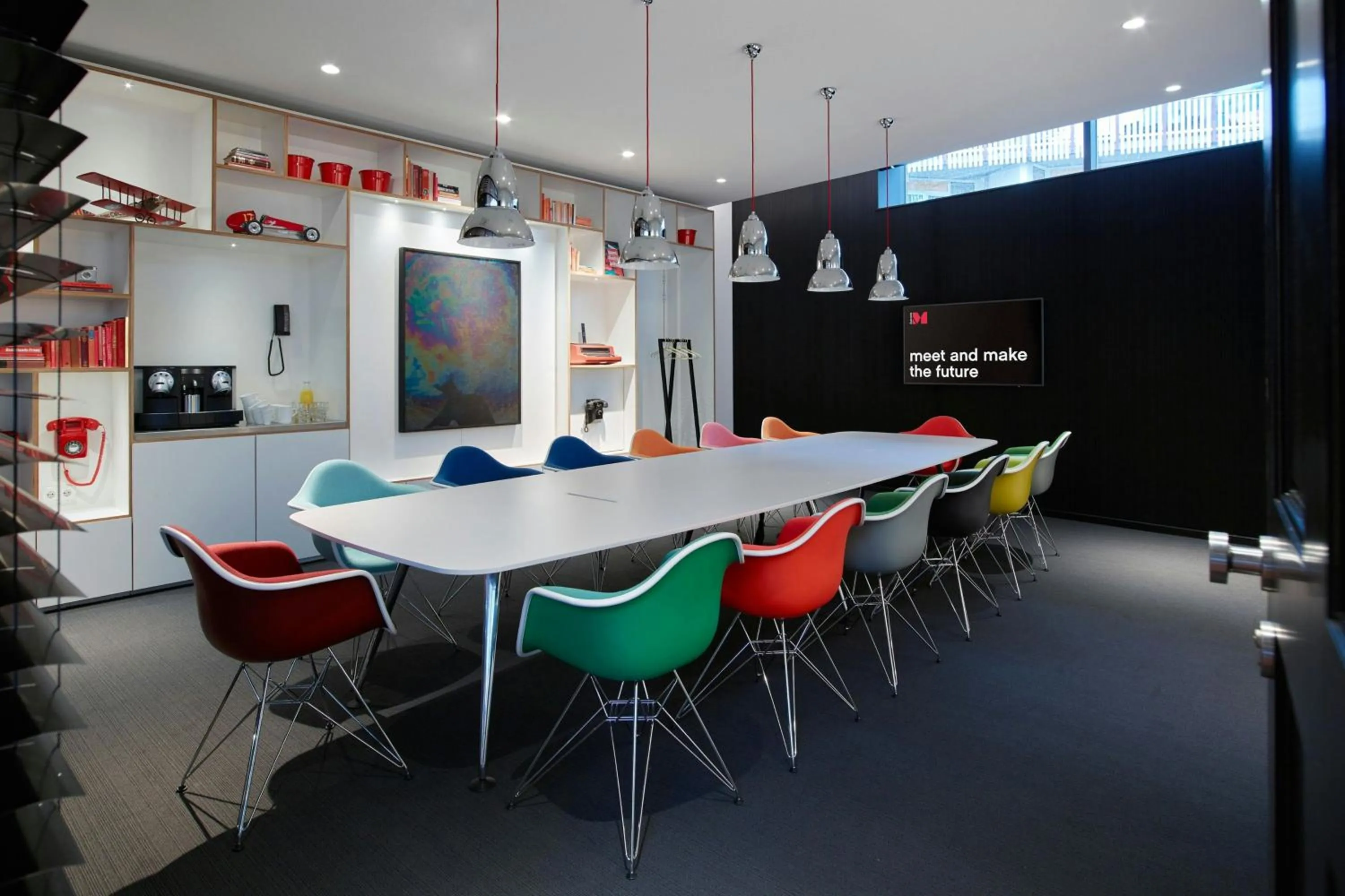 Meeting/conference room in citizenM Rotterdam