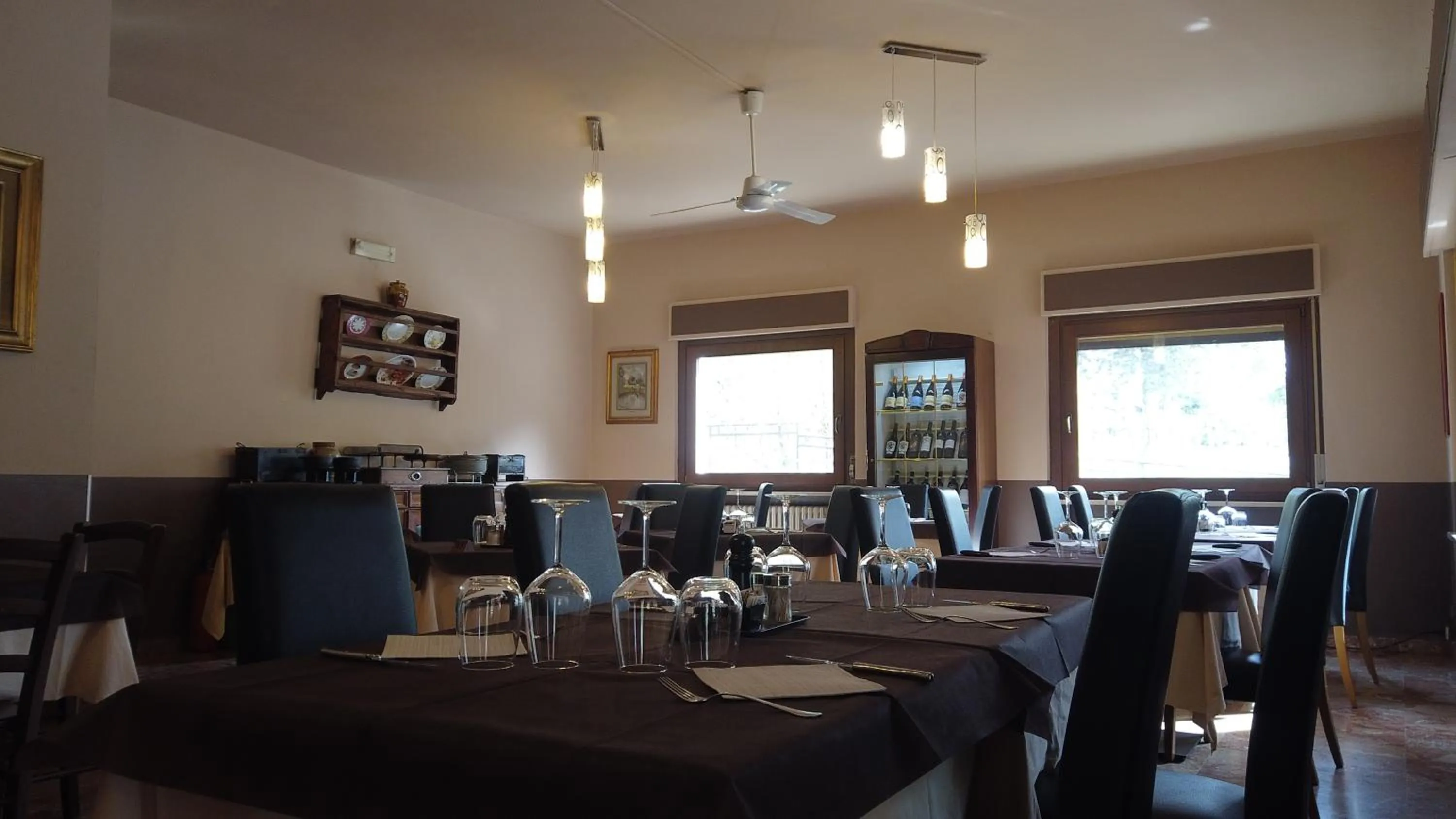 Restaurant/places to eat in Hotel Cristina