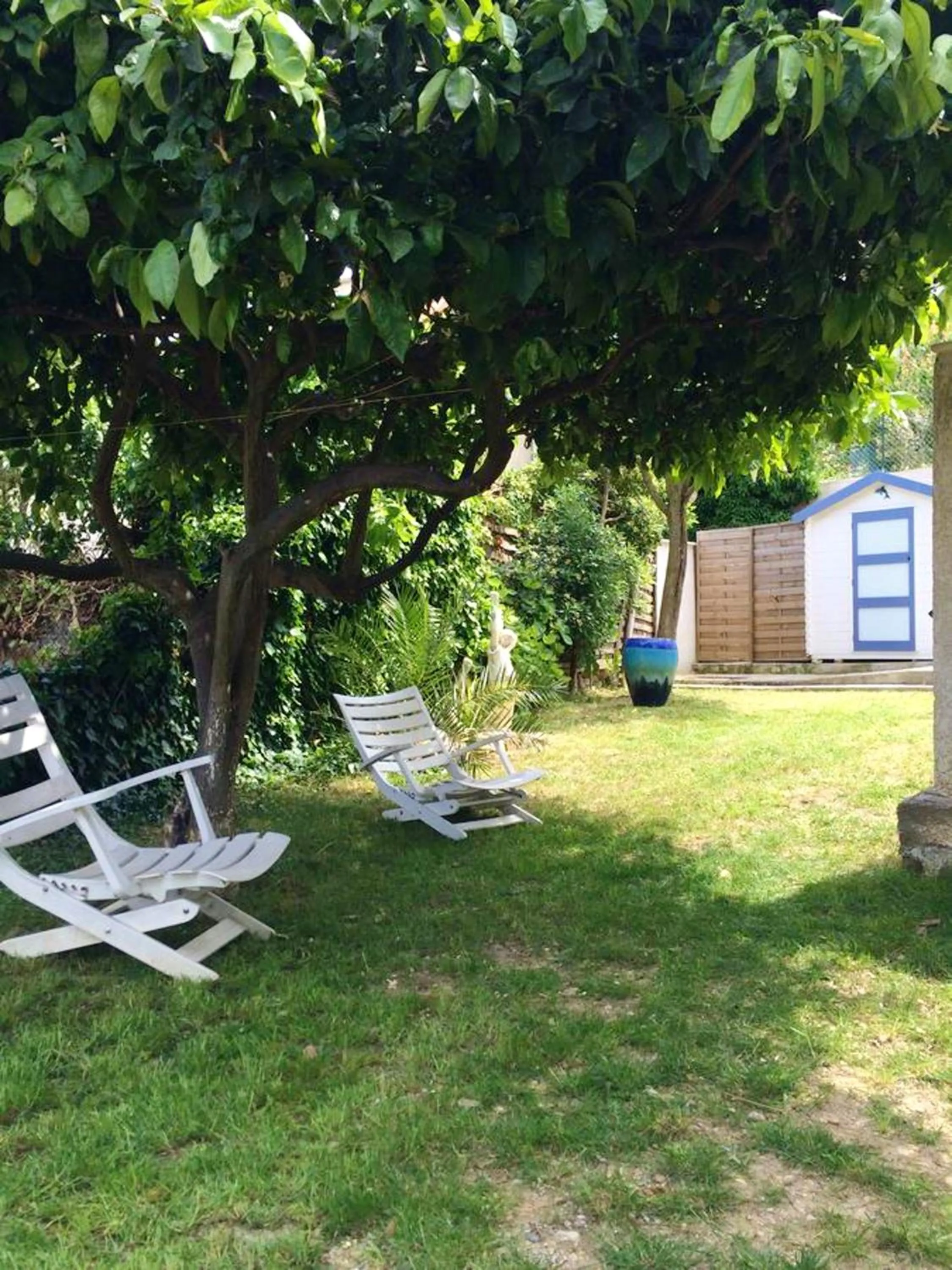 Garden in Appartement moderne à Antibes avec jardin et terrasse