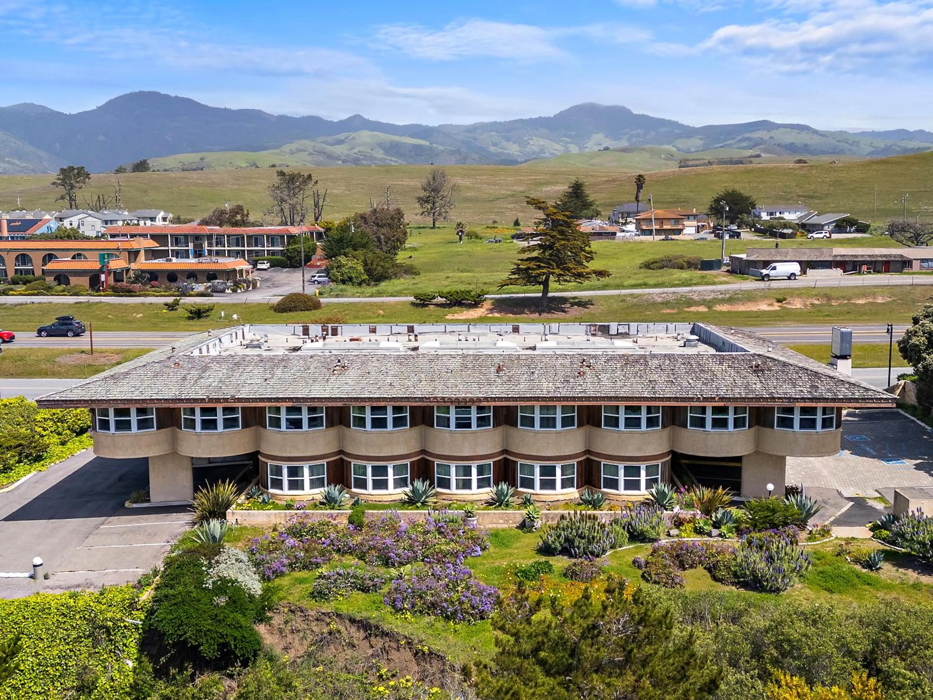 Property building in The Morgan San Simeon - Cambria by Hearst Castle
