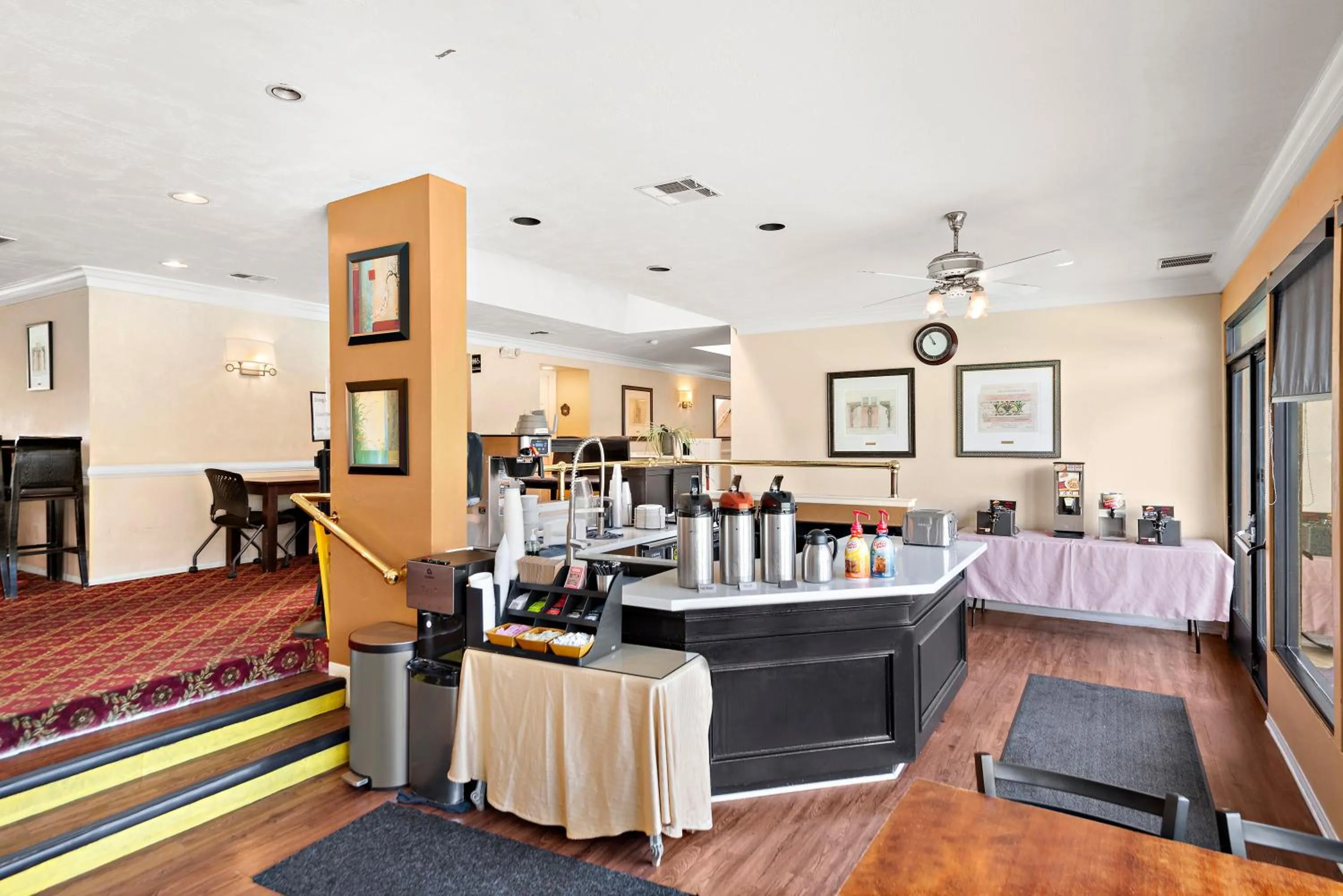 Buffet breakfast in The Morgan San Simeon - Cambria by Hearst Castle