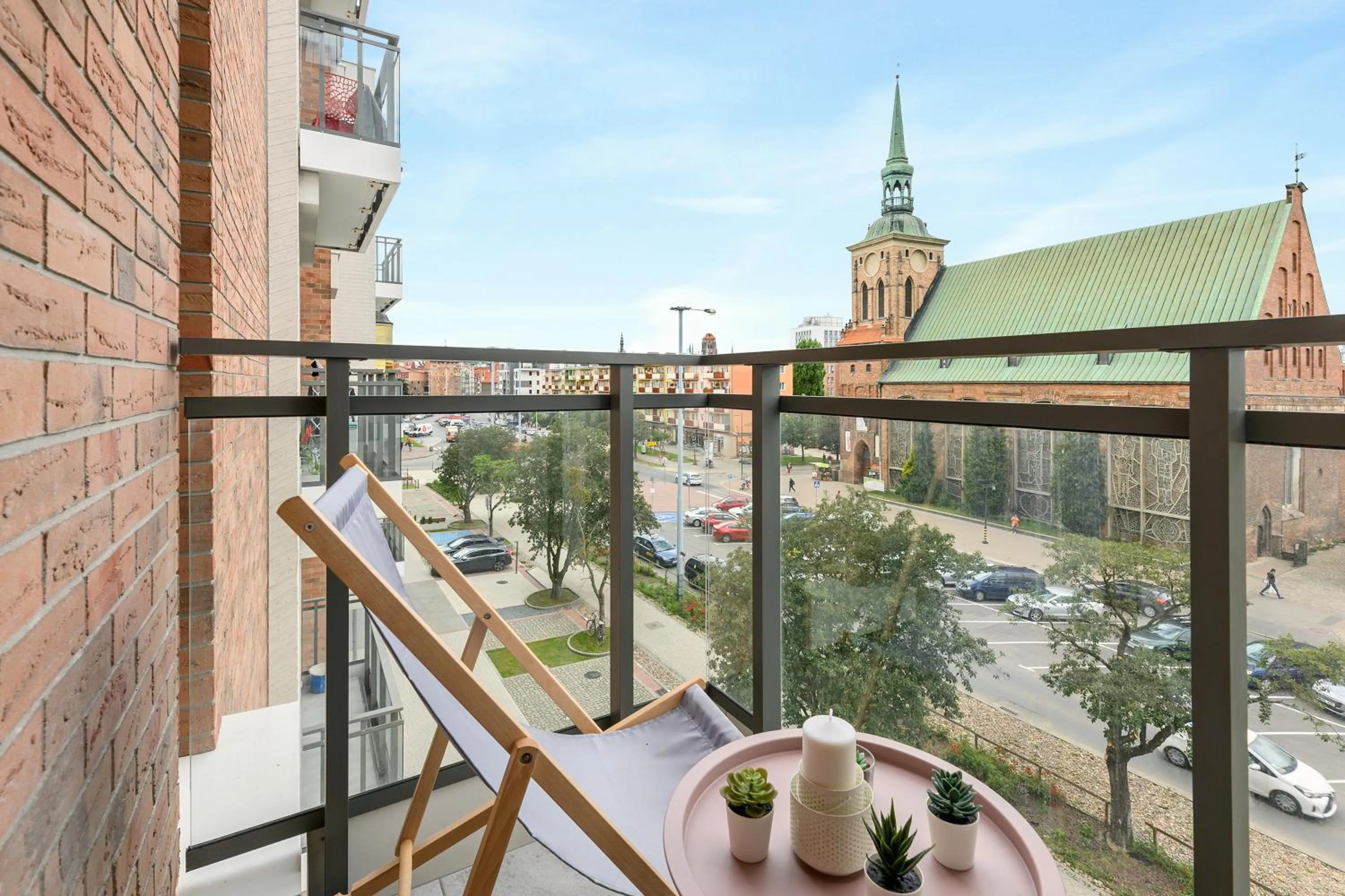 Studio Apartment in Blue Mandarin Garden Gates