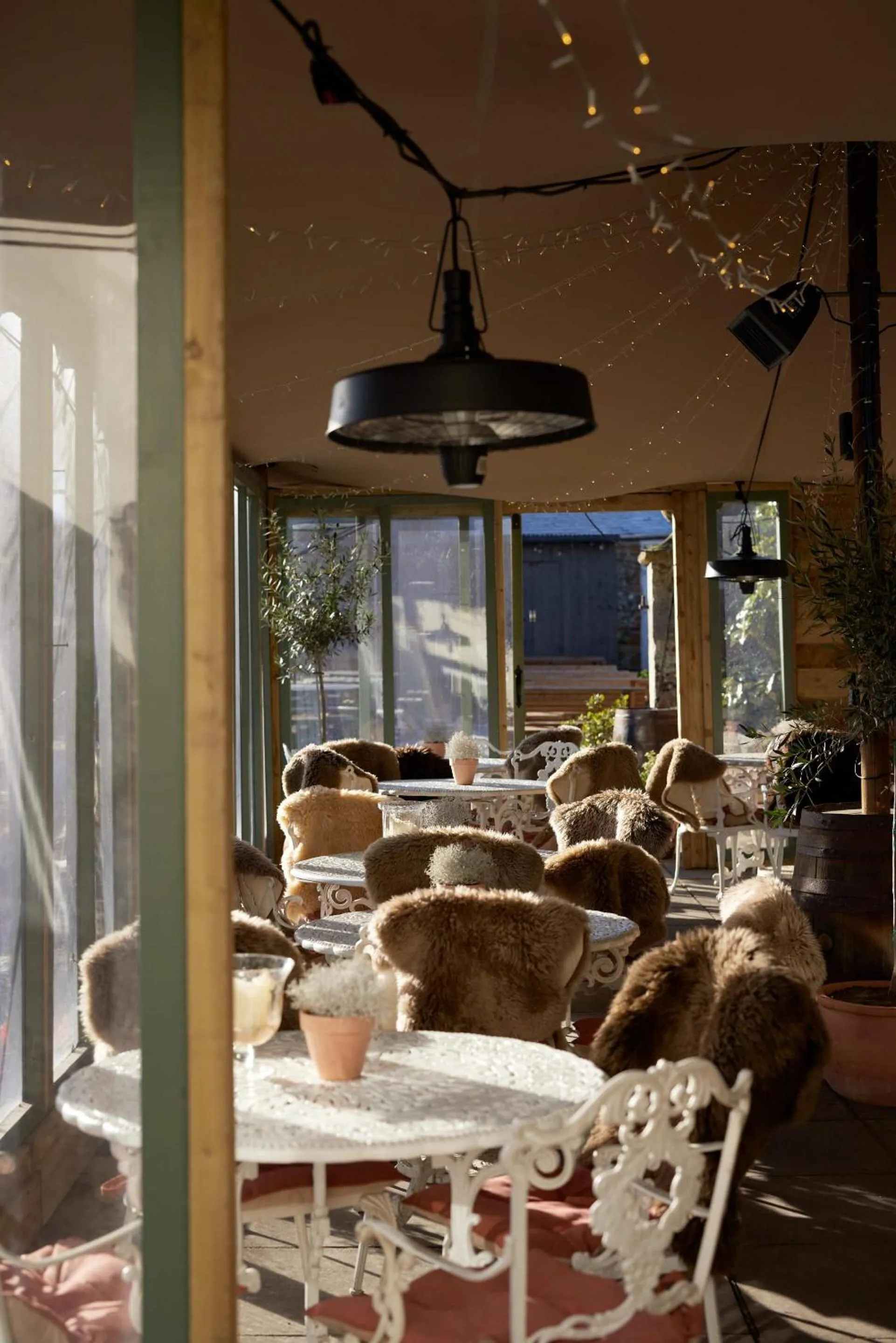 Property building in The Grosvenor Arms