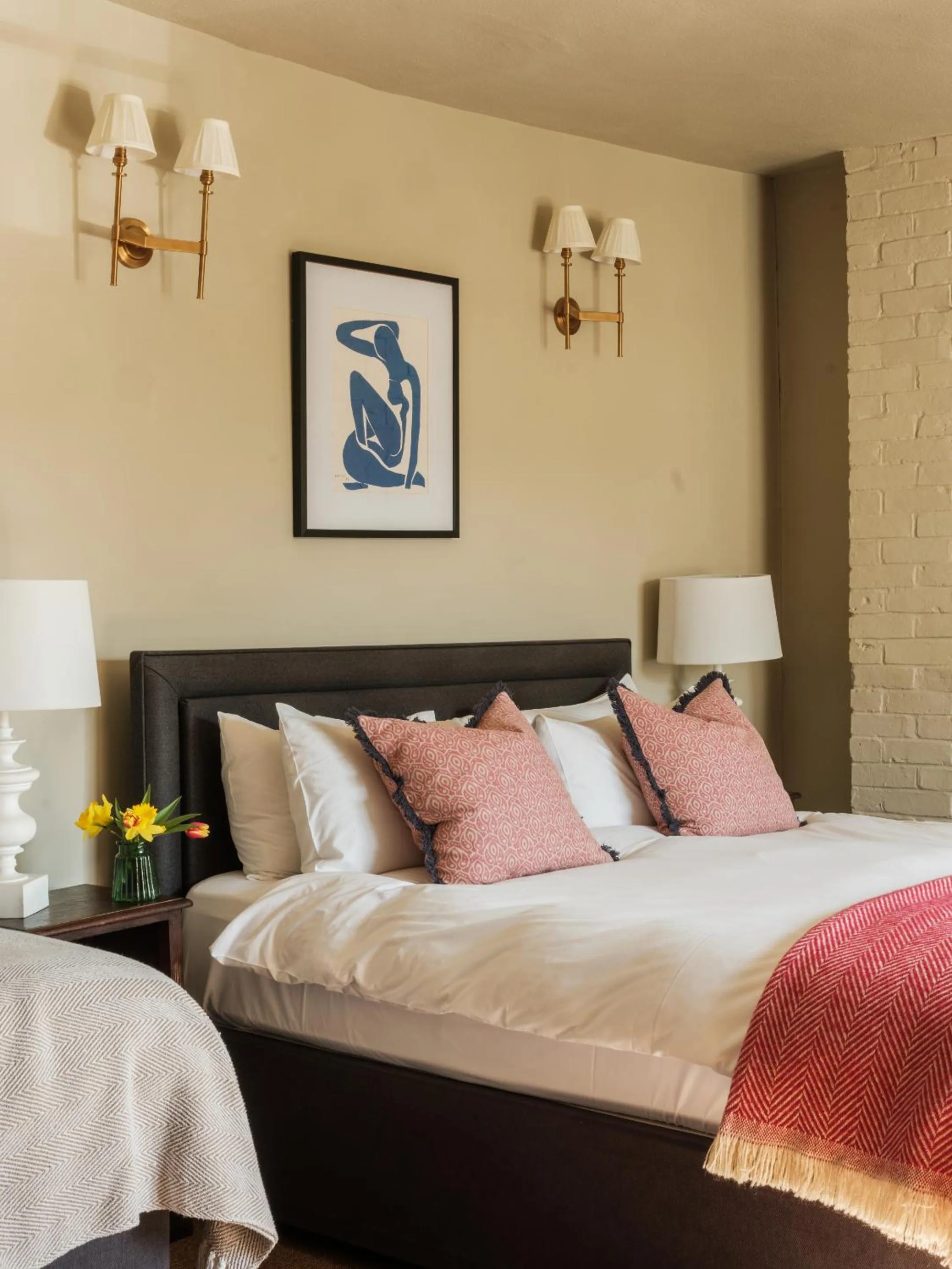 Bedroom, Bed in The Grosvenor Arms