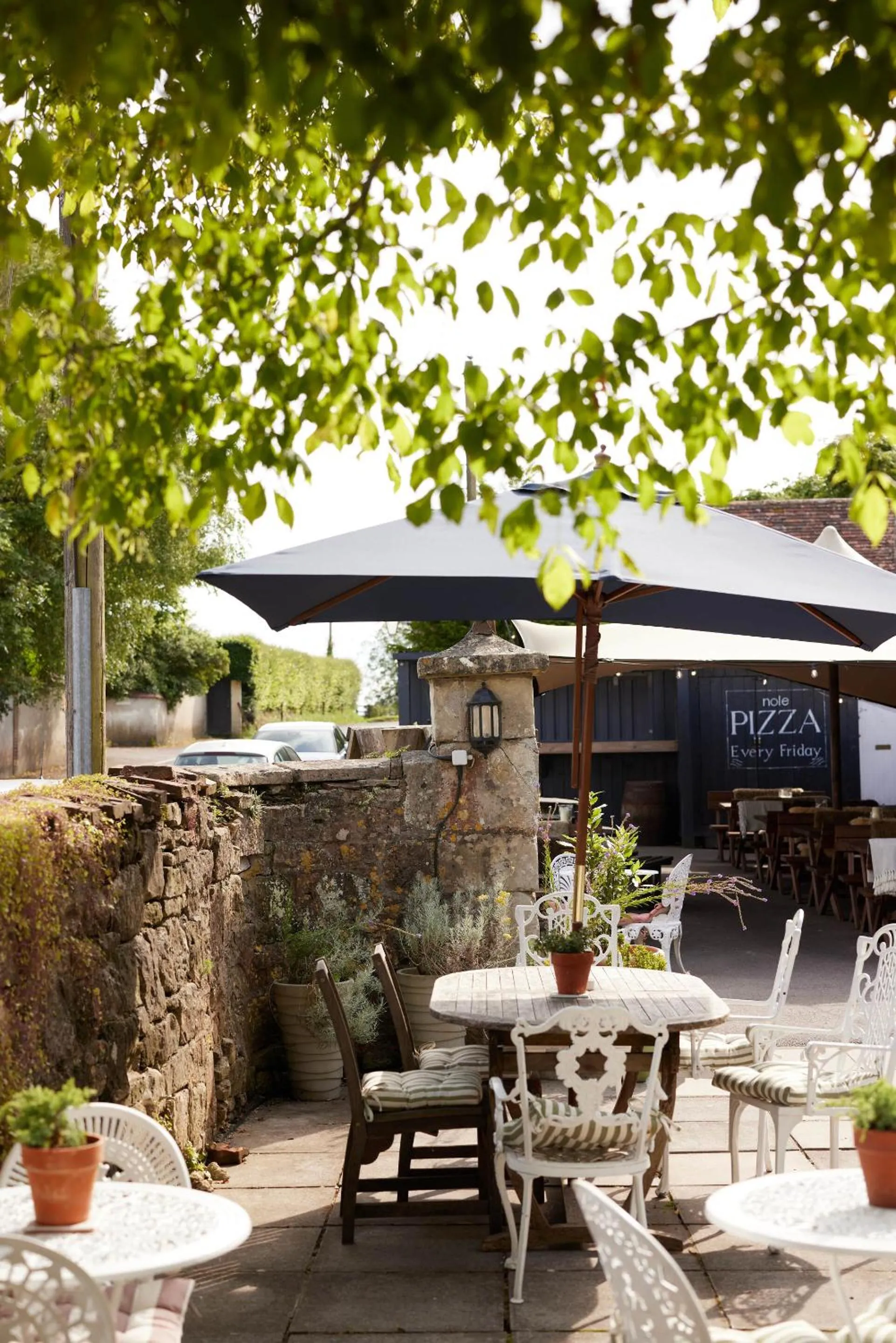 Property building in The Grosvenor Arms