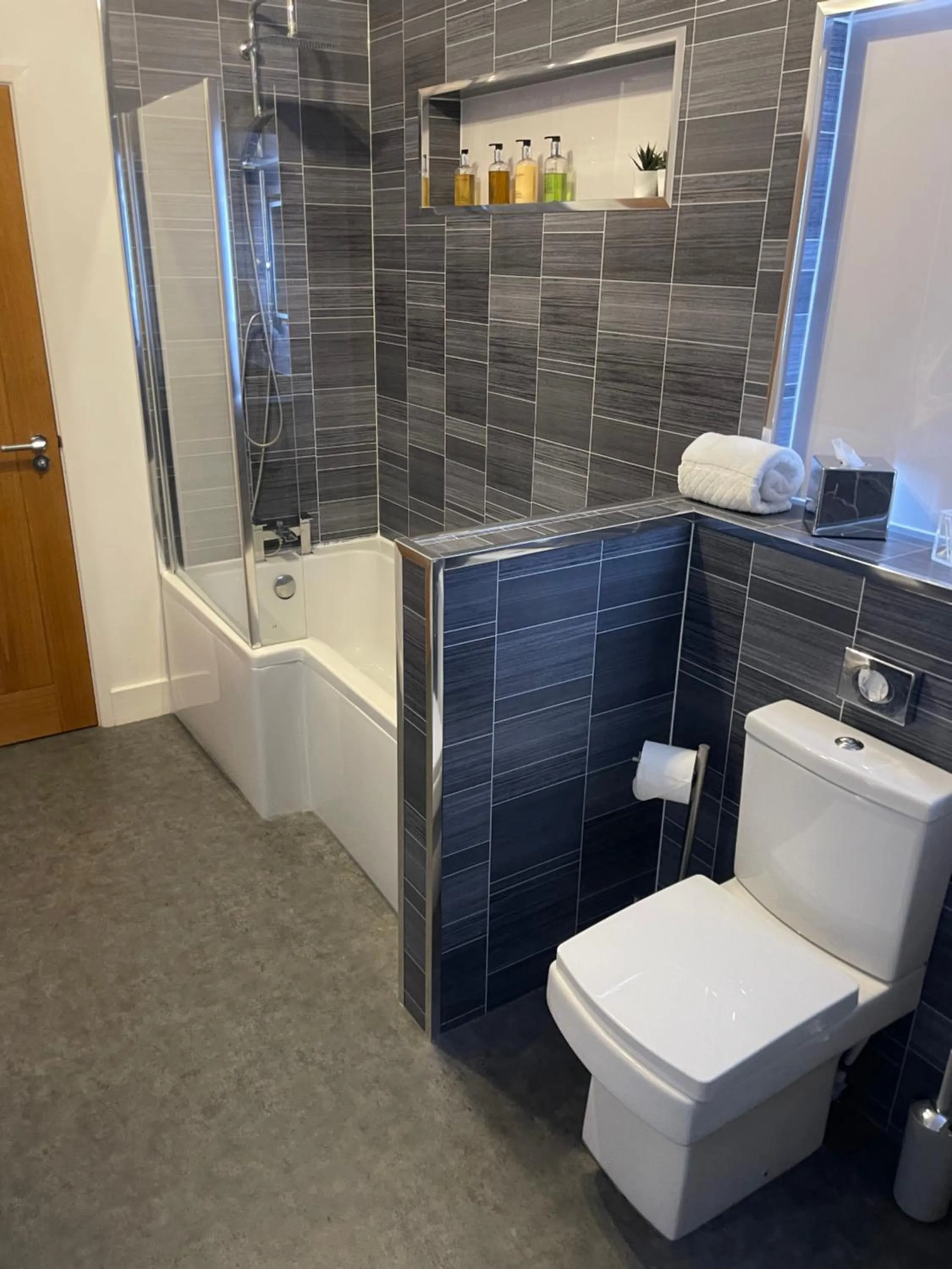 Horncliffe room only accommodation