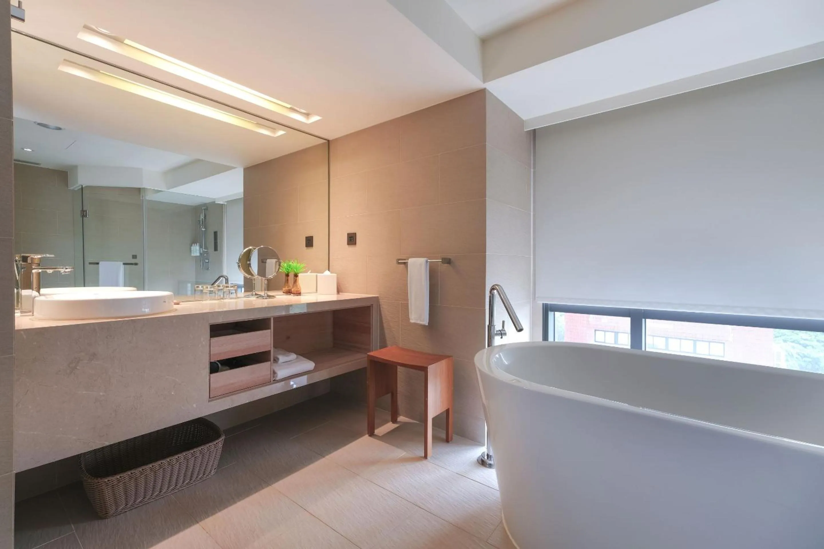 Bathroom in Hotel COZZI Minsheng Taipei