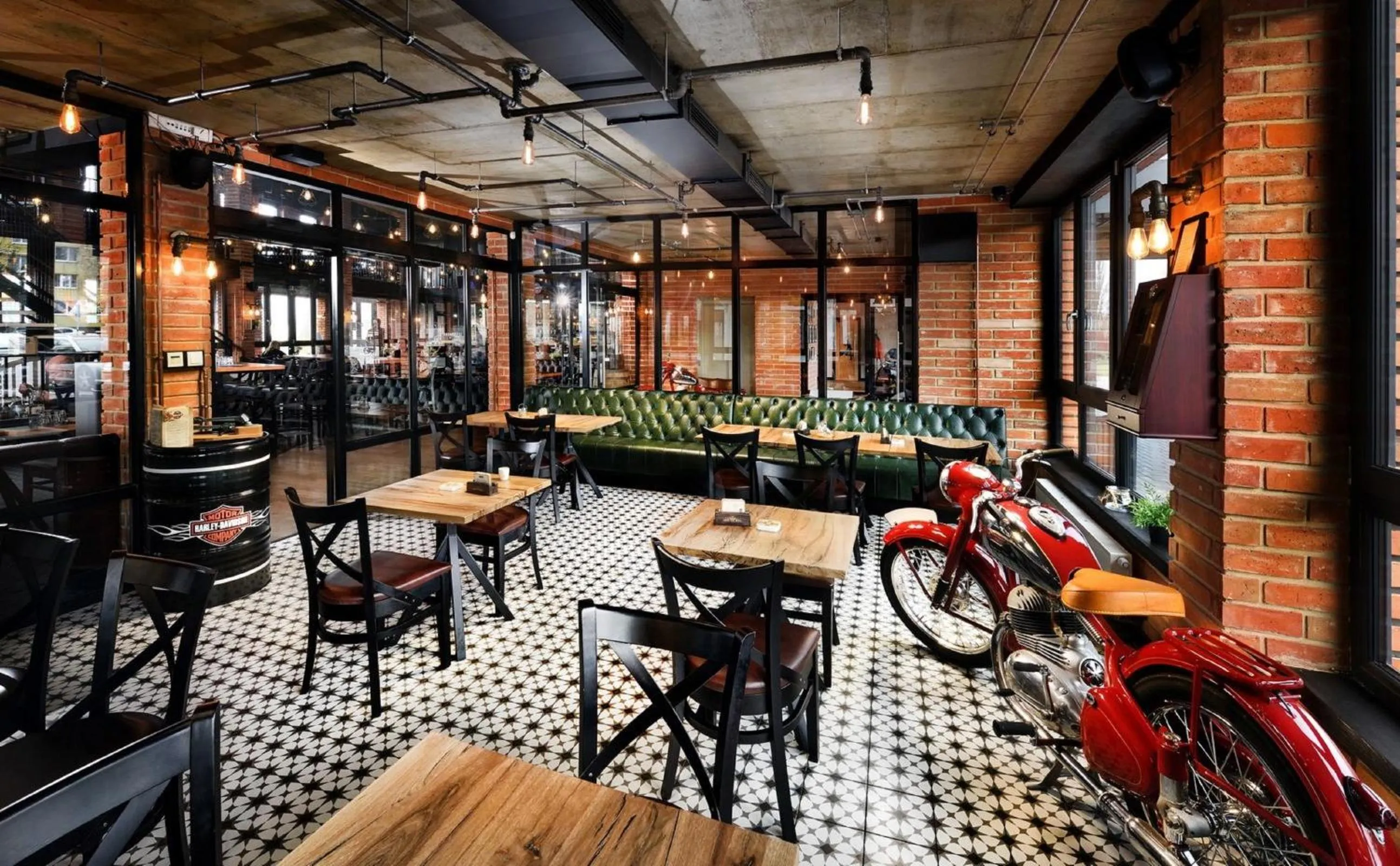 Restaurant/places to eat in Hotel Mamut