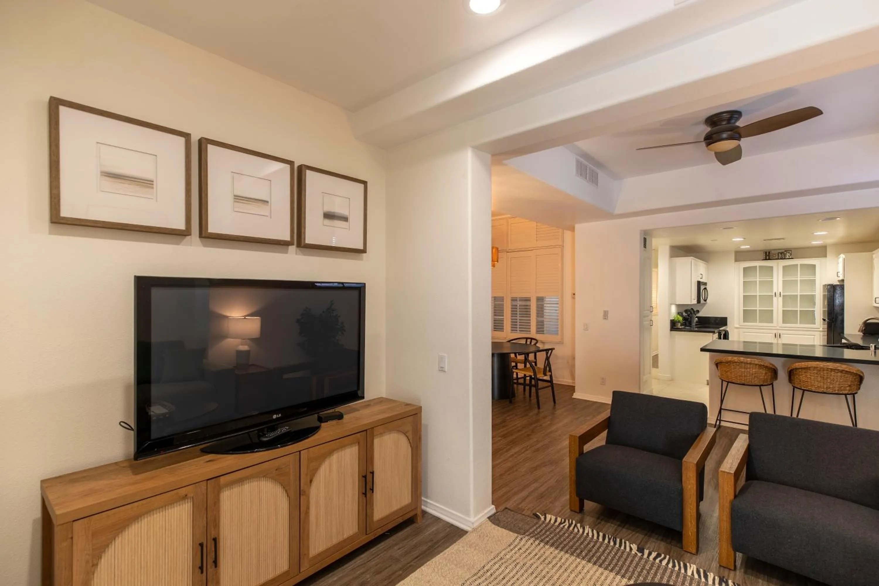 TV and multimedia in Wine Valley Inn