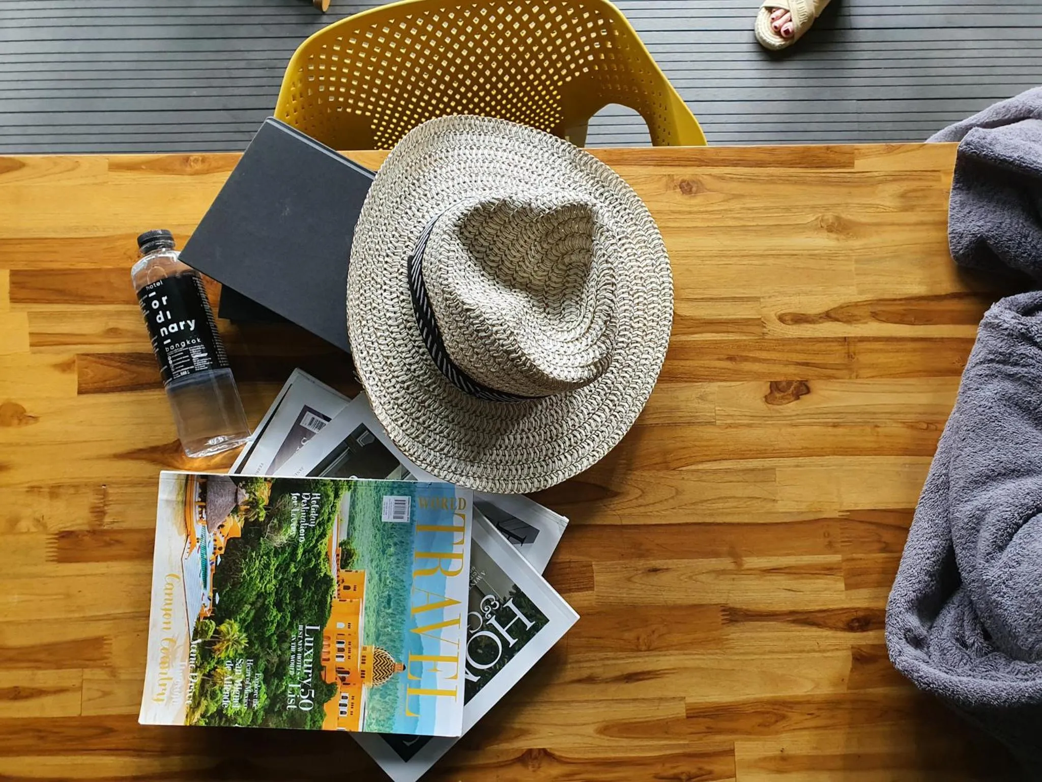Swimming pool in Hotel Ordinary Bangkok