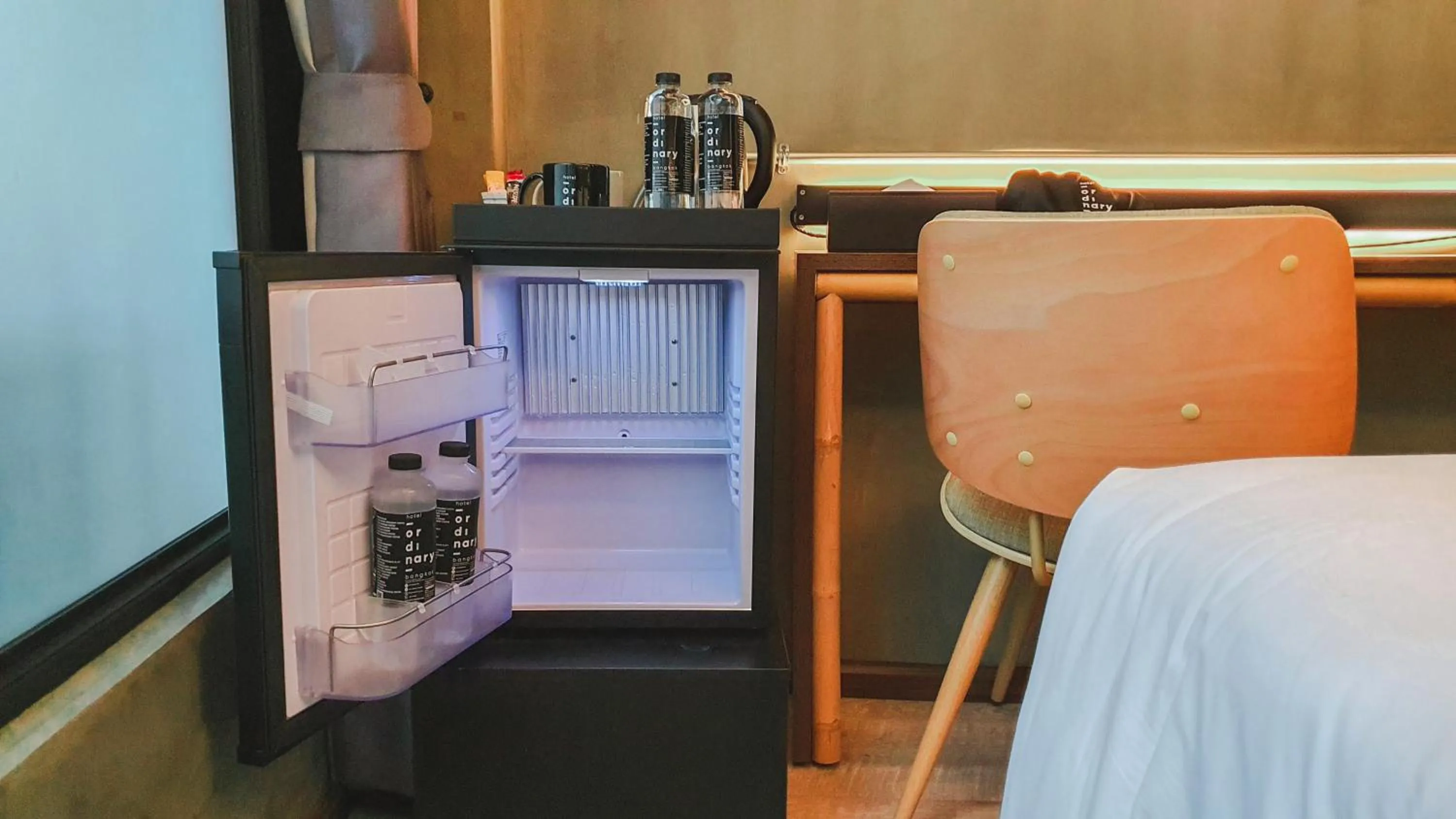 Area and facilities, Bed in Hotel Ordinary Bangkok