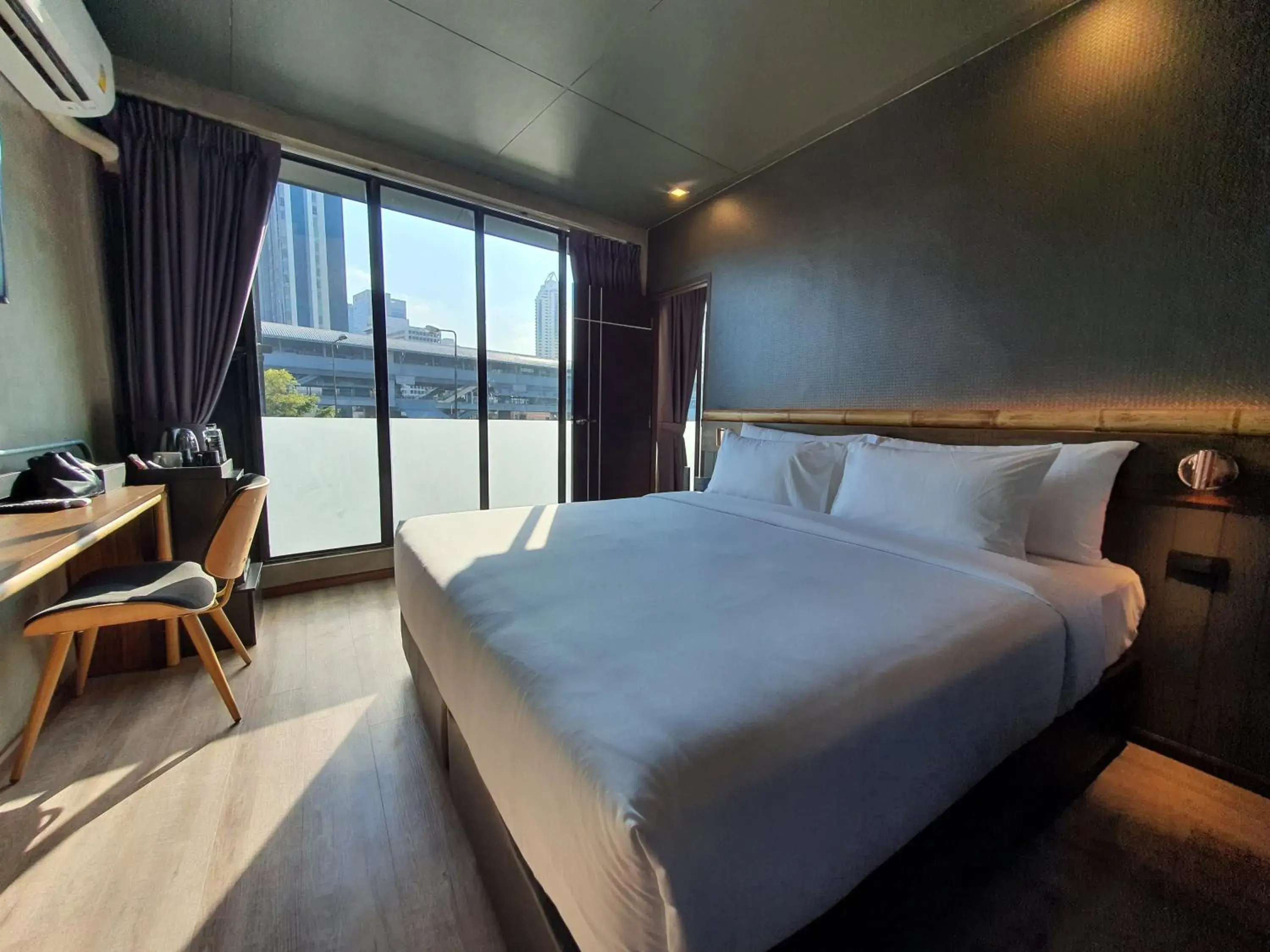 Family Junior Suite in Hotel Ordinary Bangkok Family Junior Suite in Hotel Ordinary Bangkok