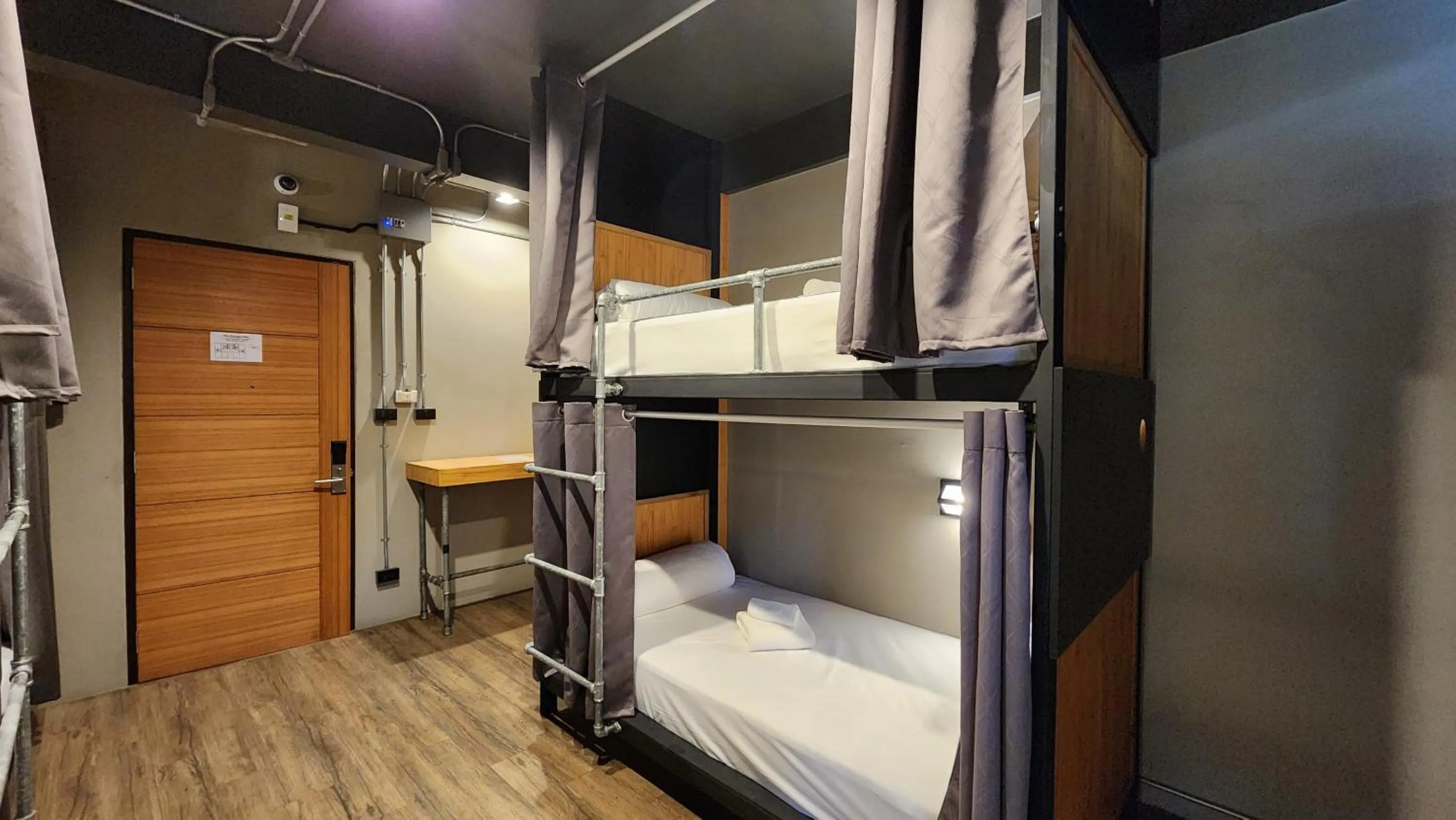 Bed in Hotel Ordinary Bangkok