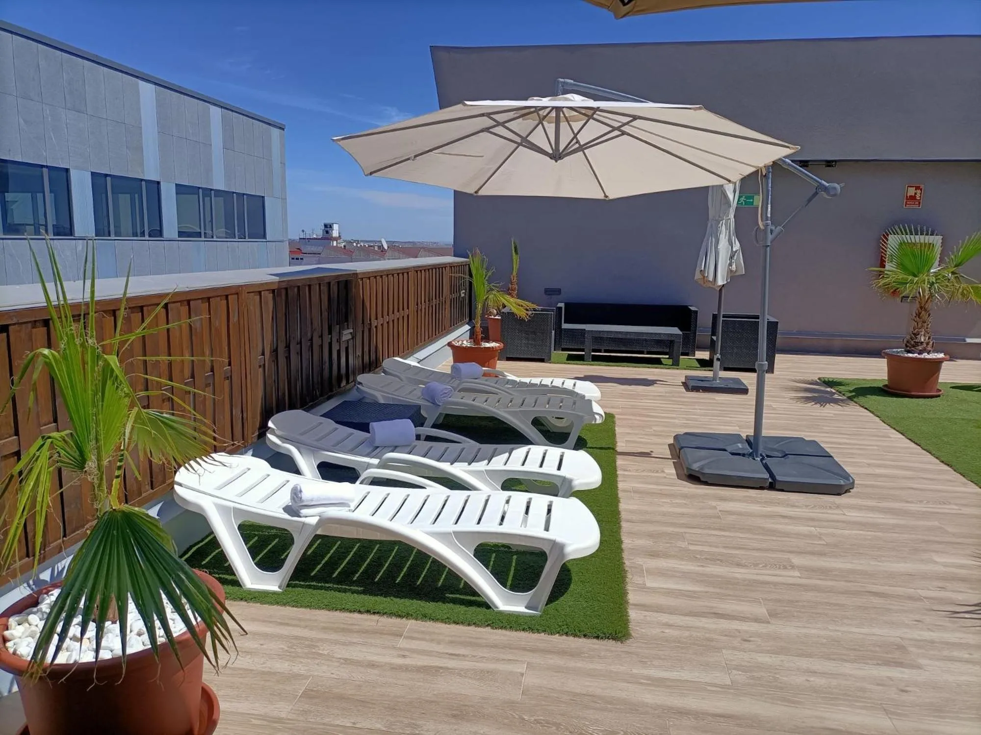 Hotel BESTPRICE Alcalá