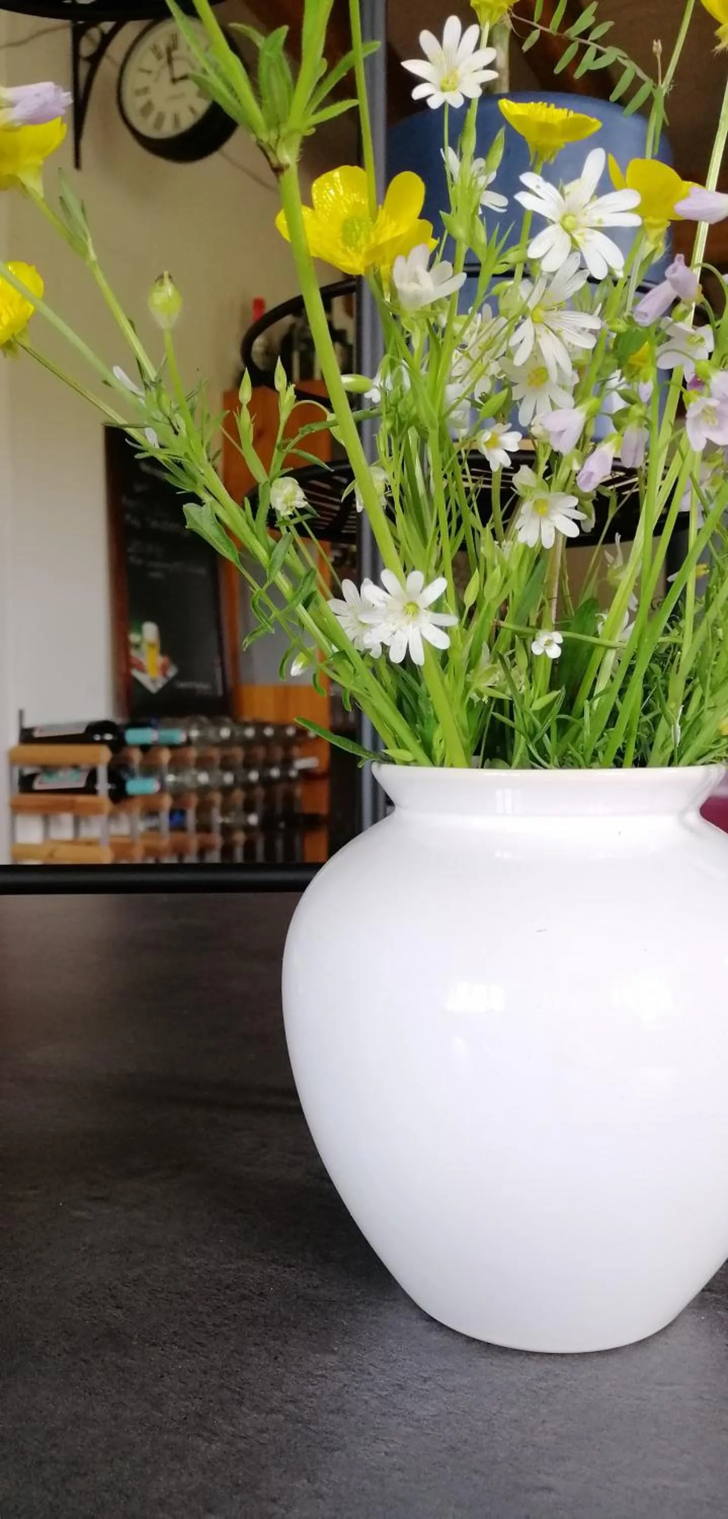 Restaurant/places to eat in Auberge du Précontent