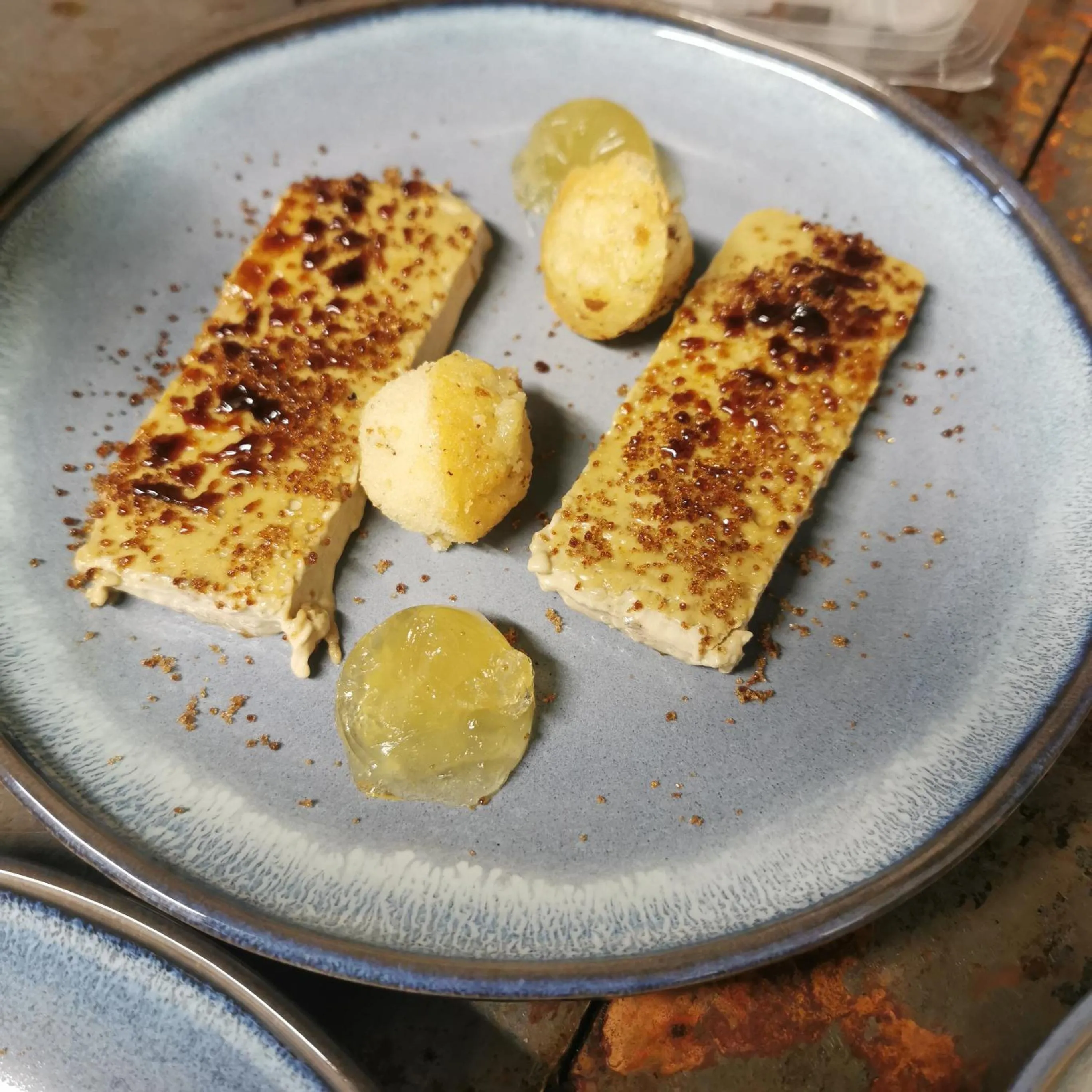 Restaurant/places to eat in Auberge du Précontent