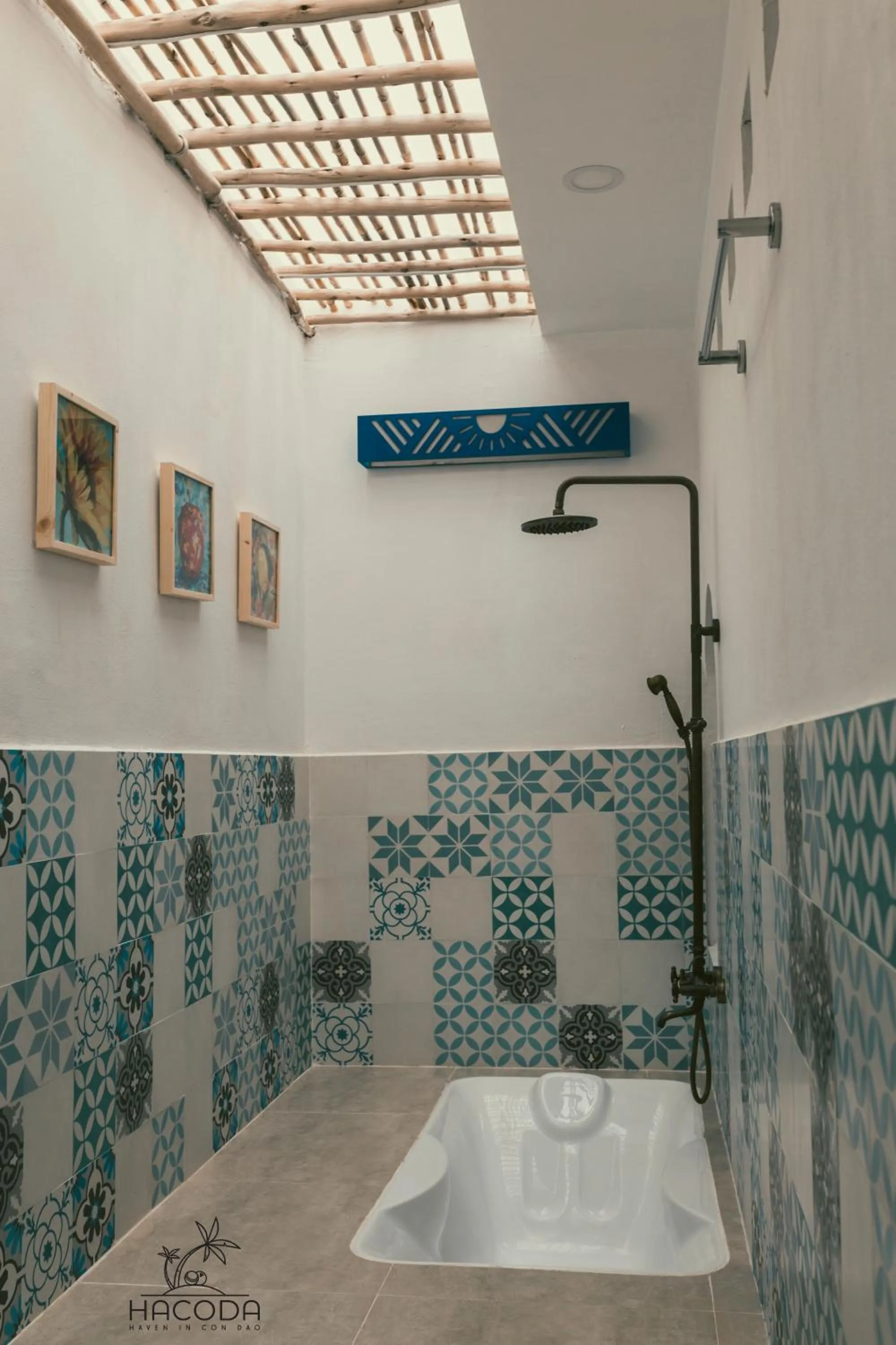 Bathroom in Hacoda Homestay