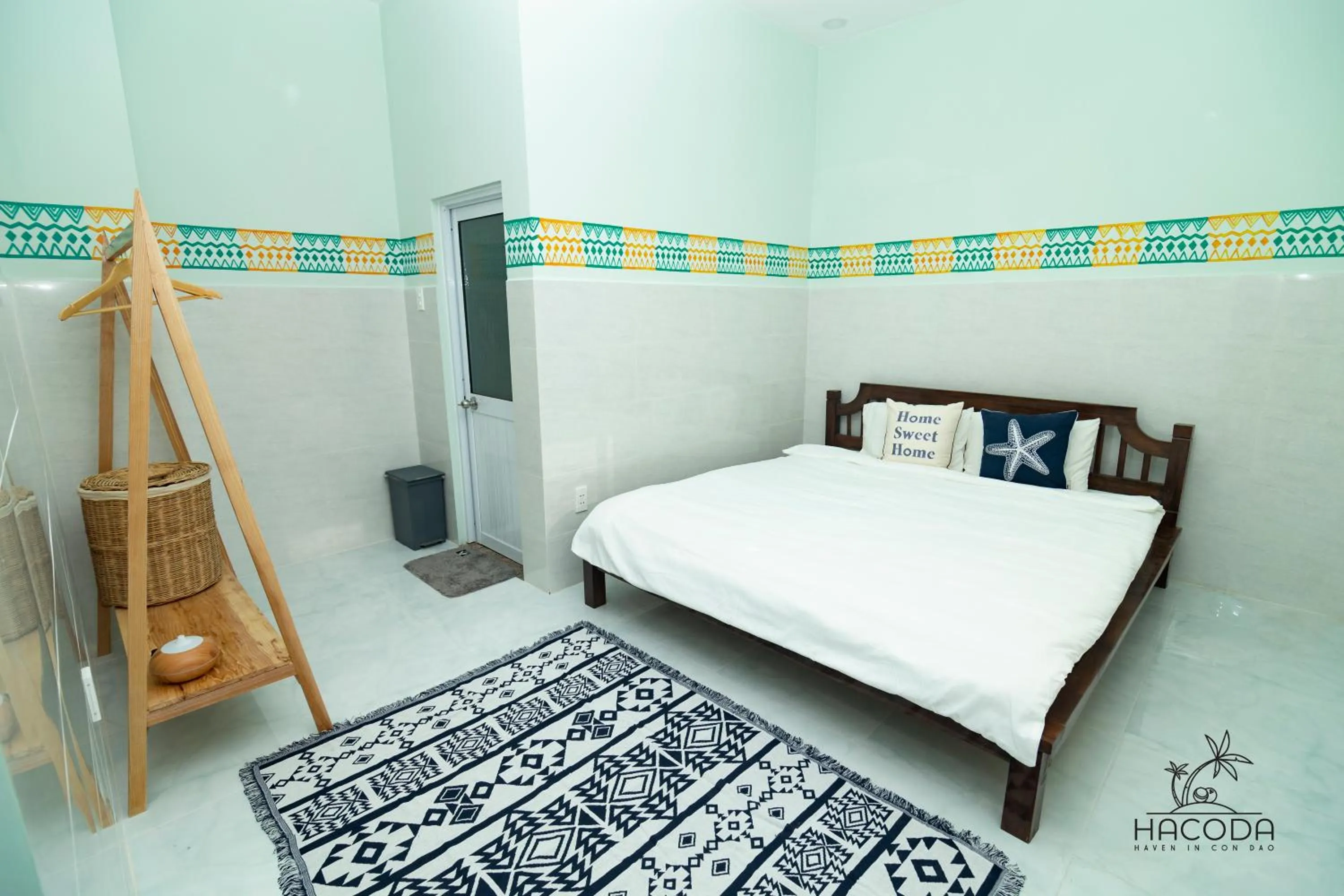Bed in Hacoda Homestay