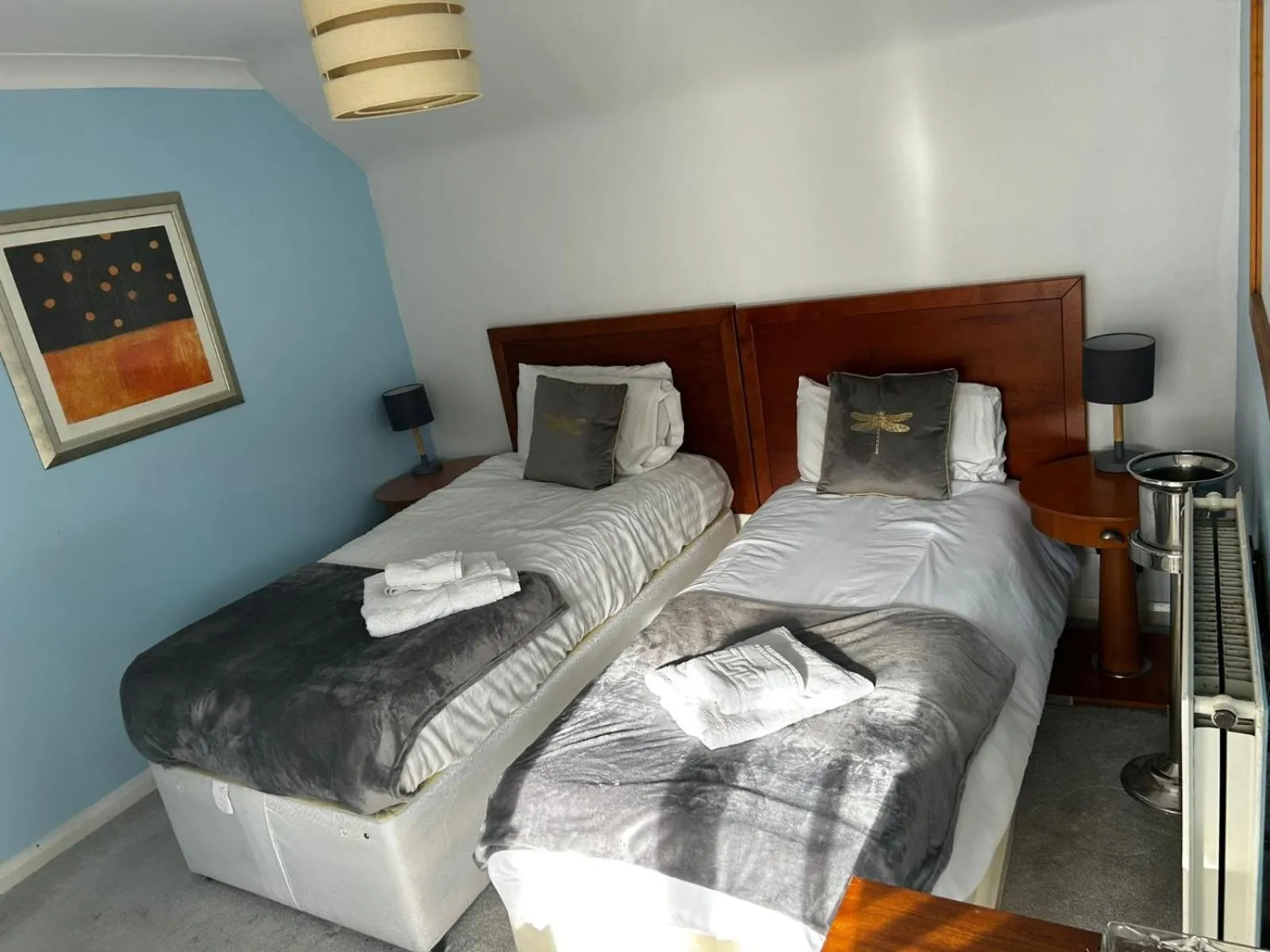 Bedroom in The Rose And Crown Hotel