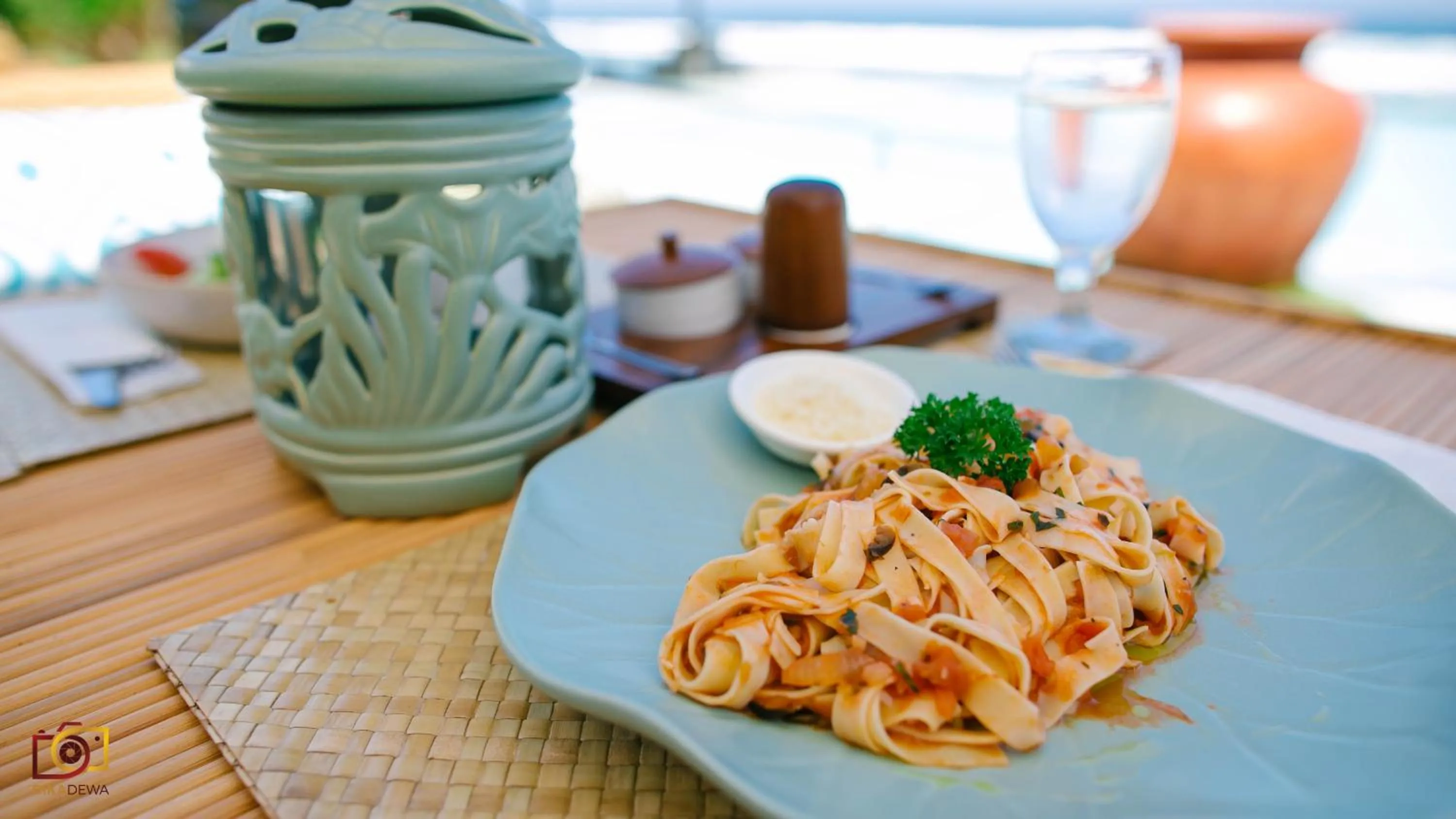 Food and drinks in Lotus Bungalows