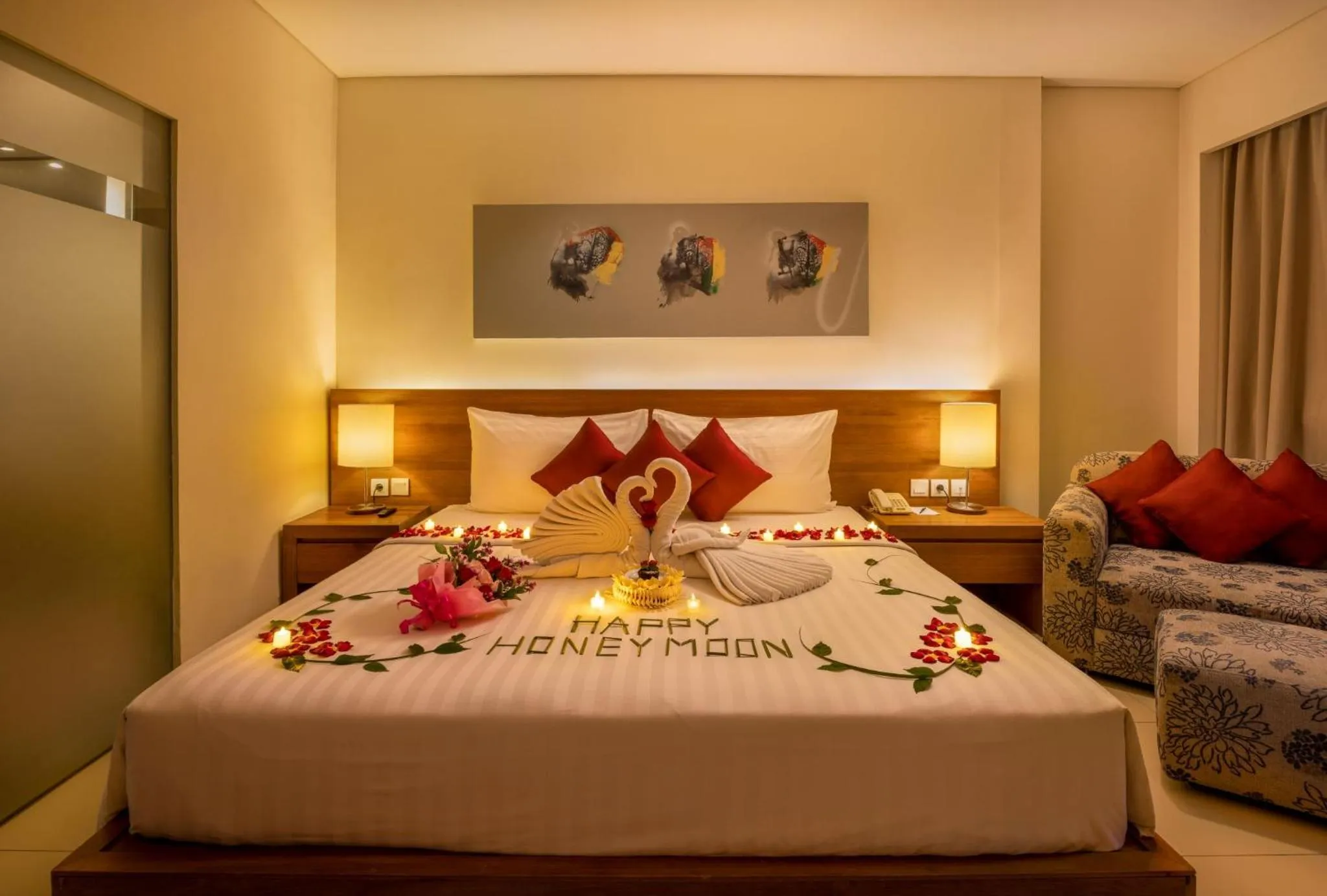 room service, Bed in Taksu Sanur Hotel