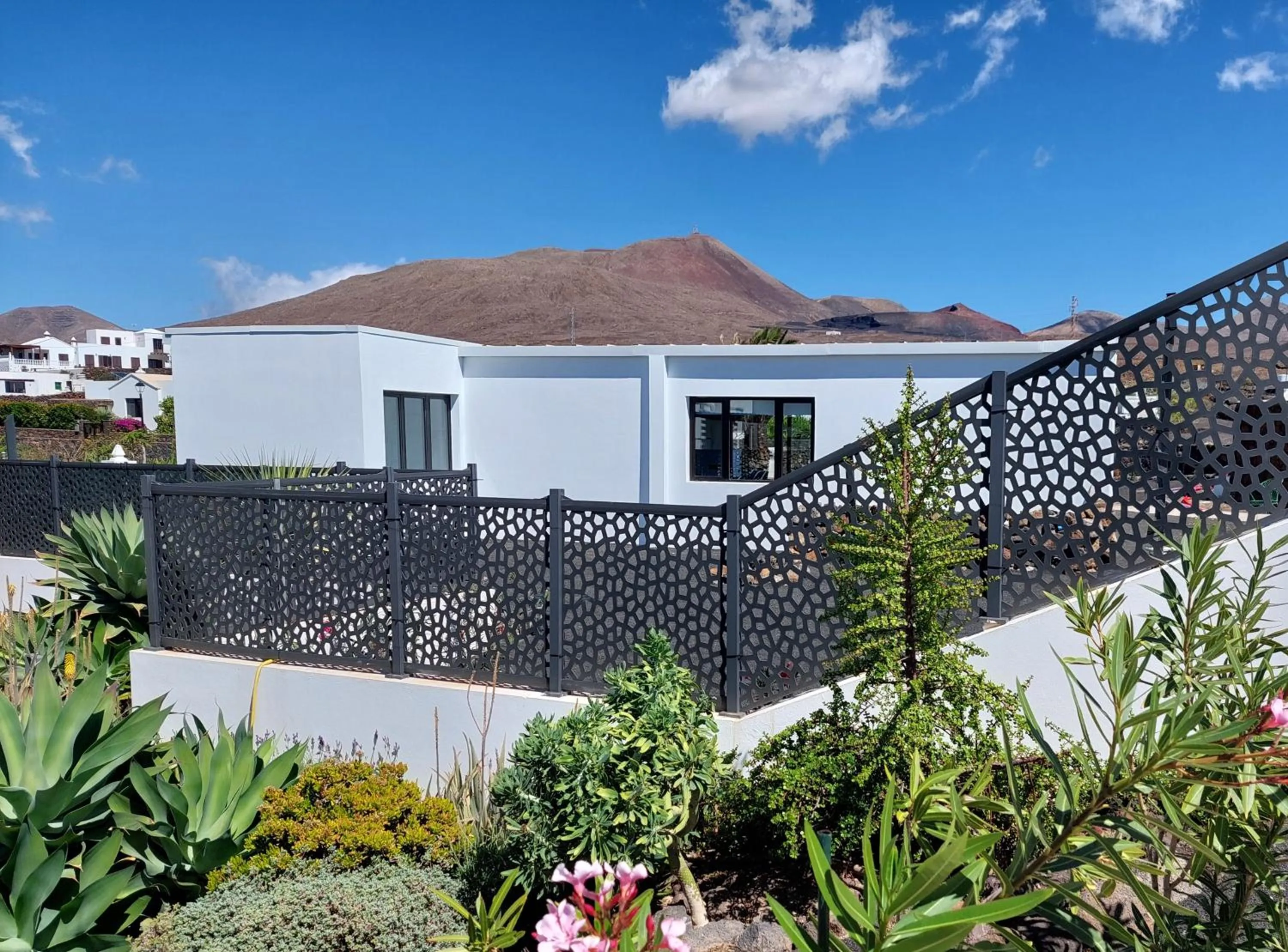 Property building in Mana EcoRetreat