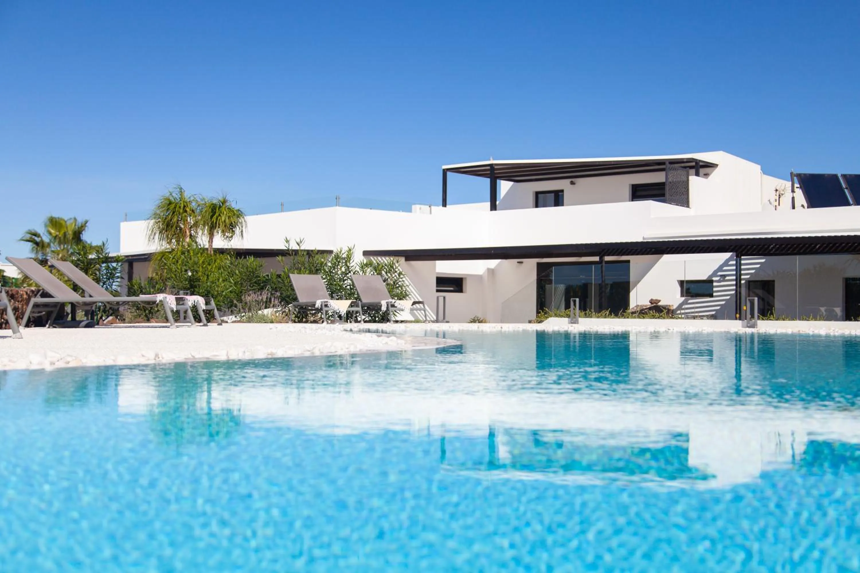 Property building in Mana EcoRetreat