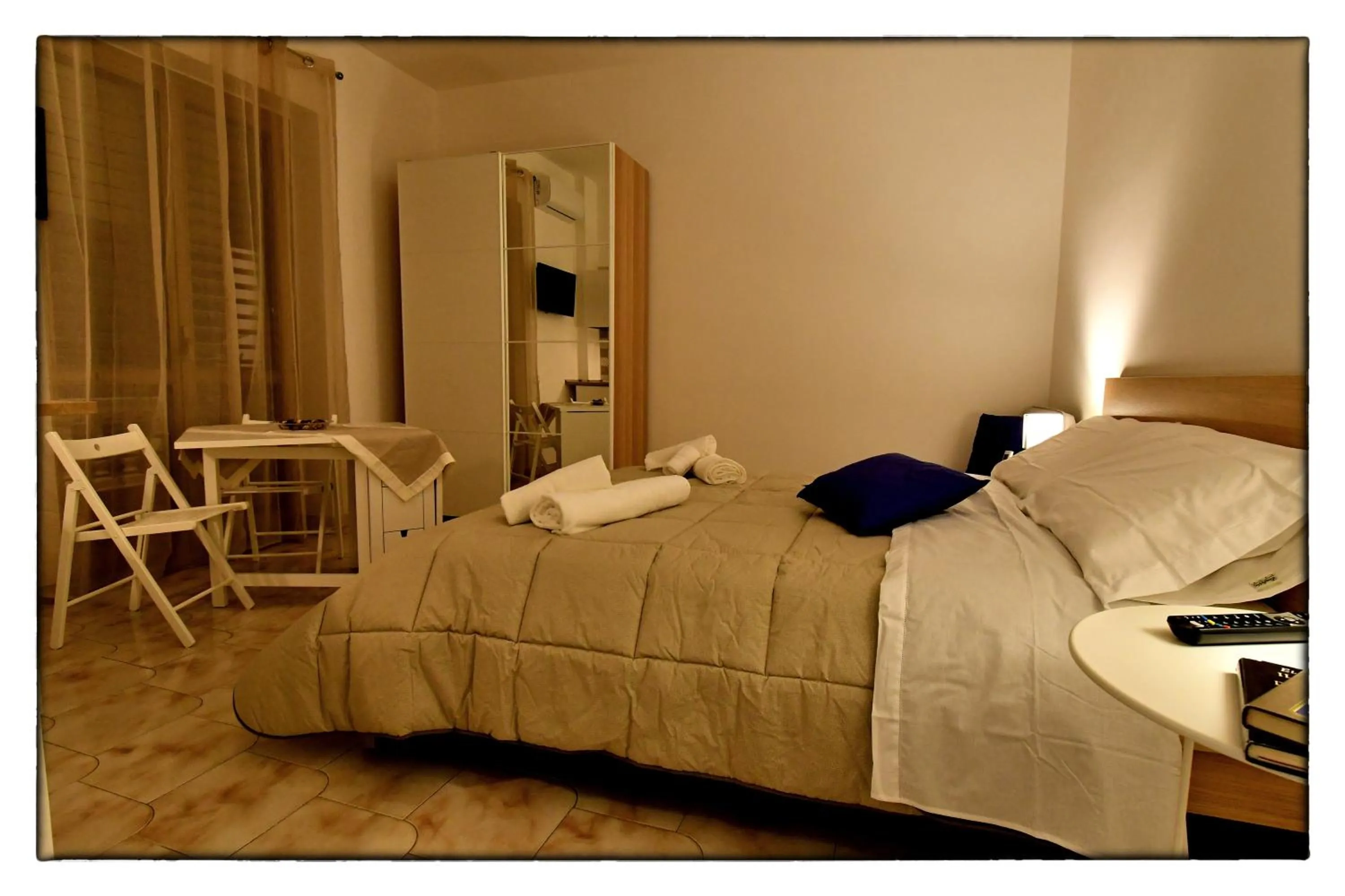 Bed in Villa Costiera Salerno