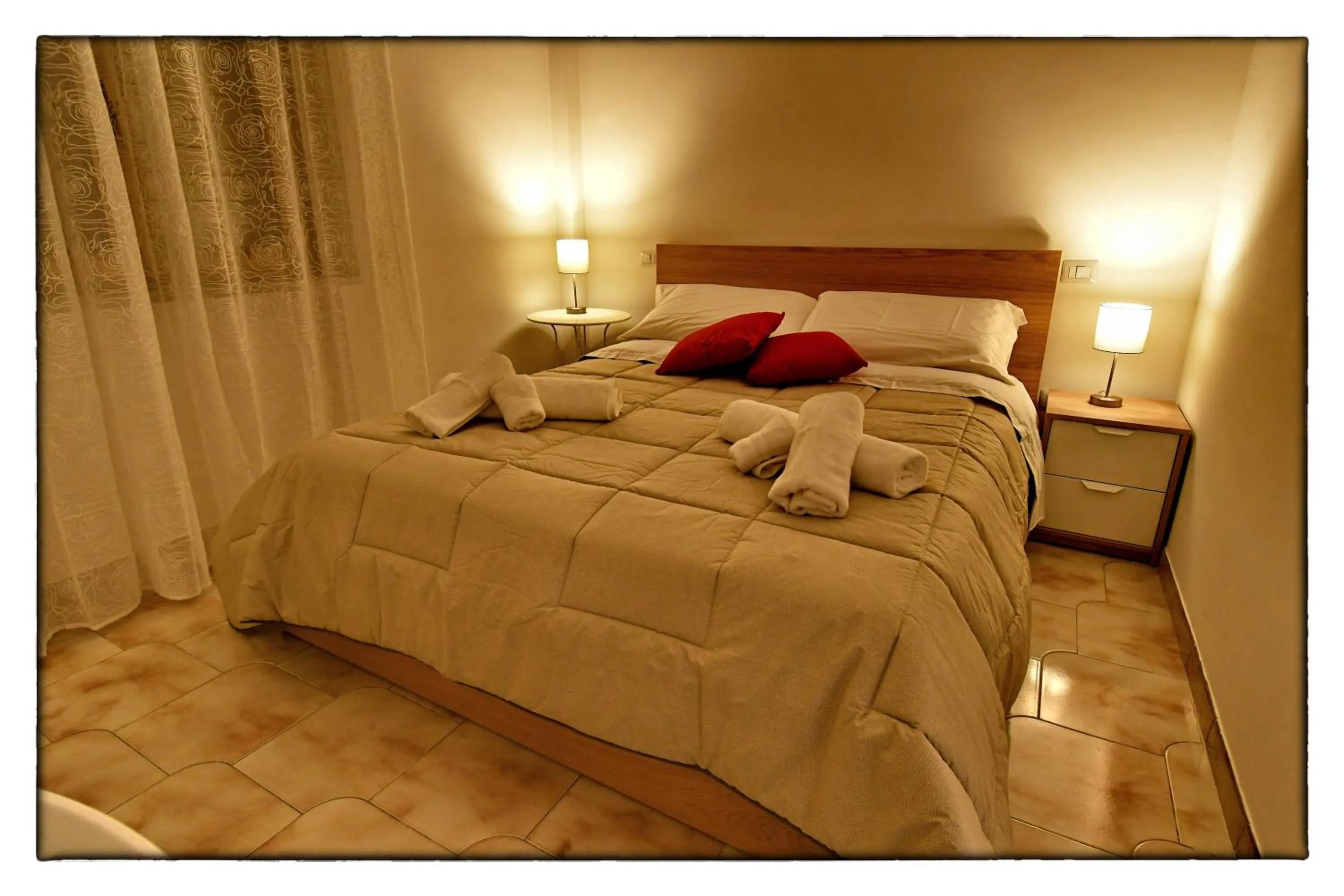 Bed in Villa Costiera Salerno