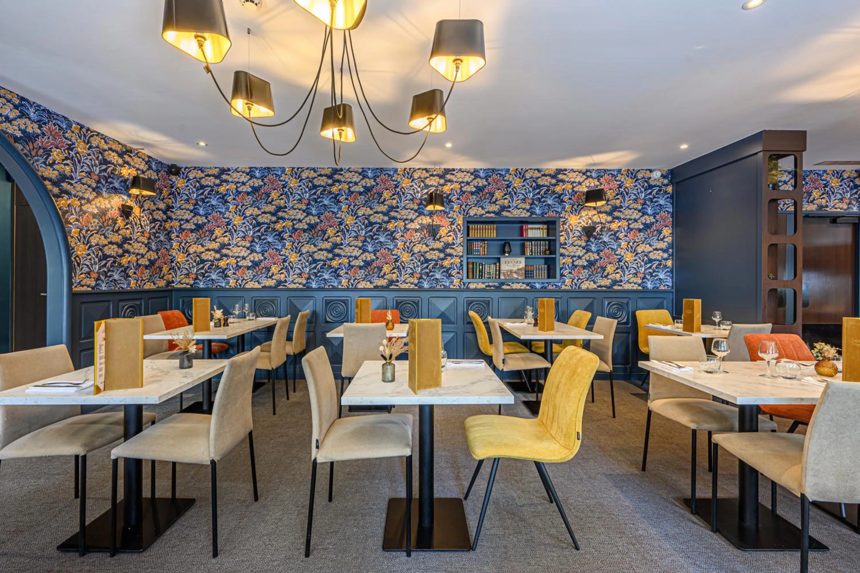 Restaurant/places to eat in Kyriad Vannes Centre Ville