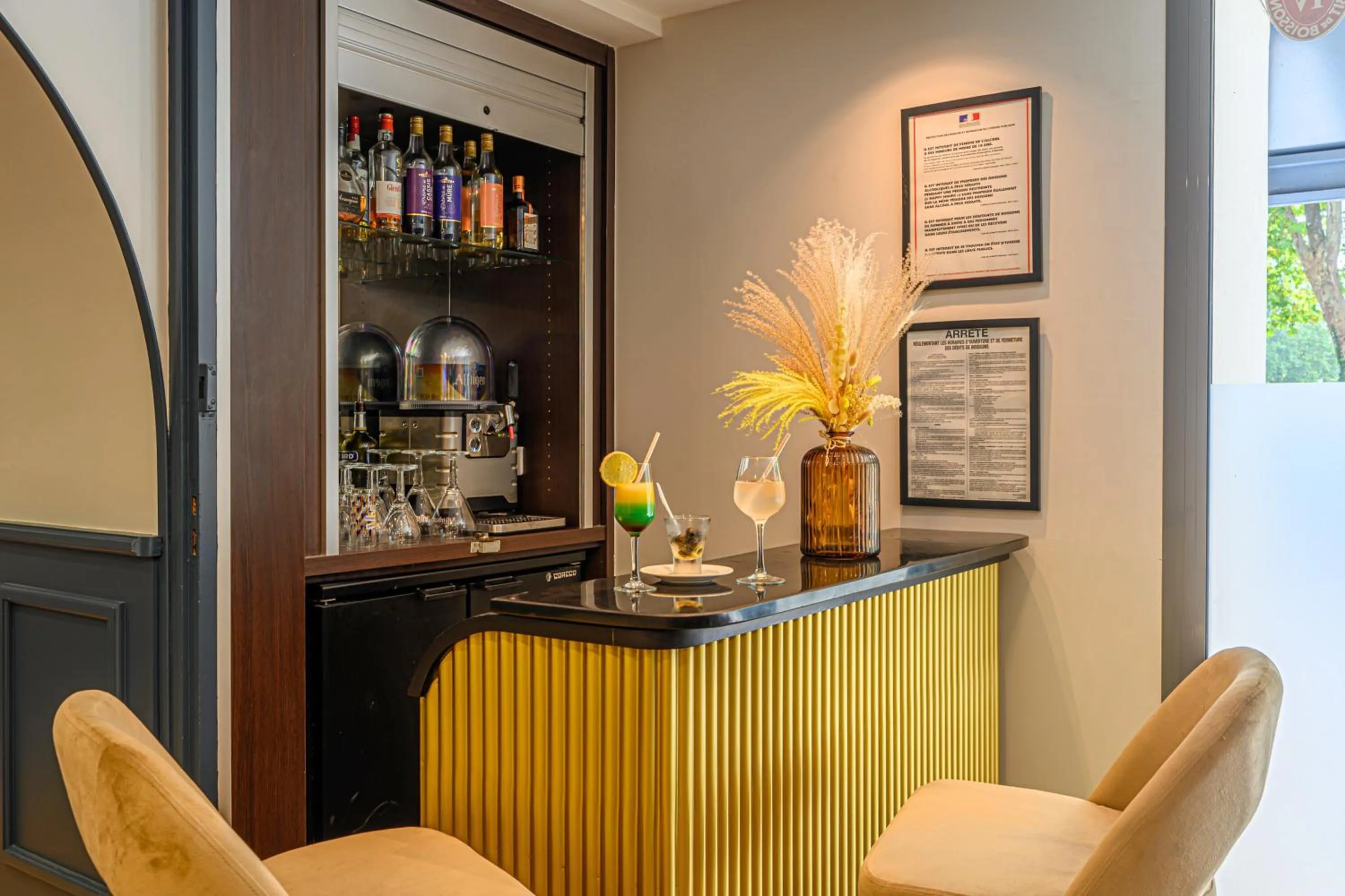 Lobby or reception in Kyriad Vannes Centre Ville