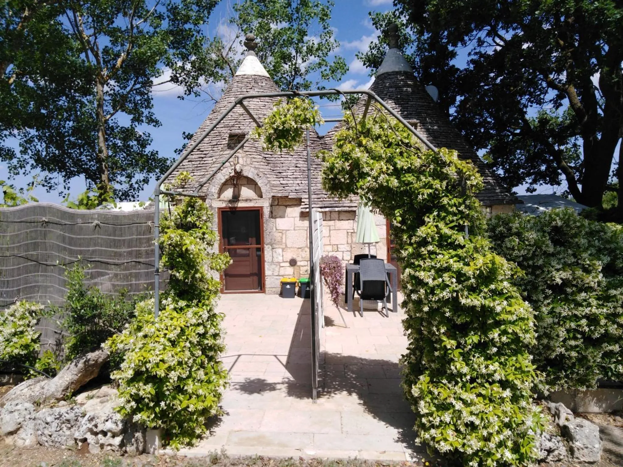 Property building in Raggio Di Sole