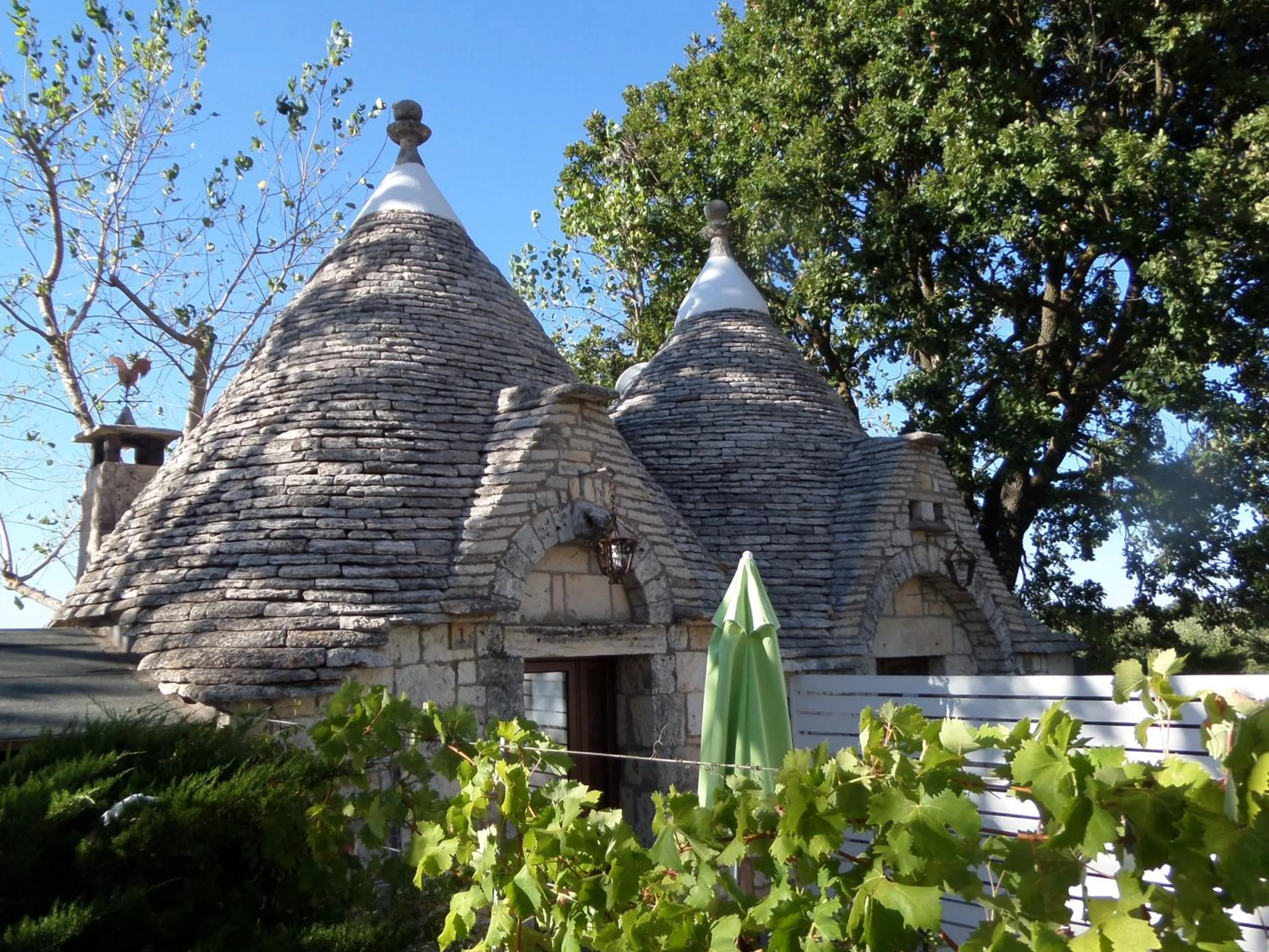 Property building in Raggio Di Sole