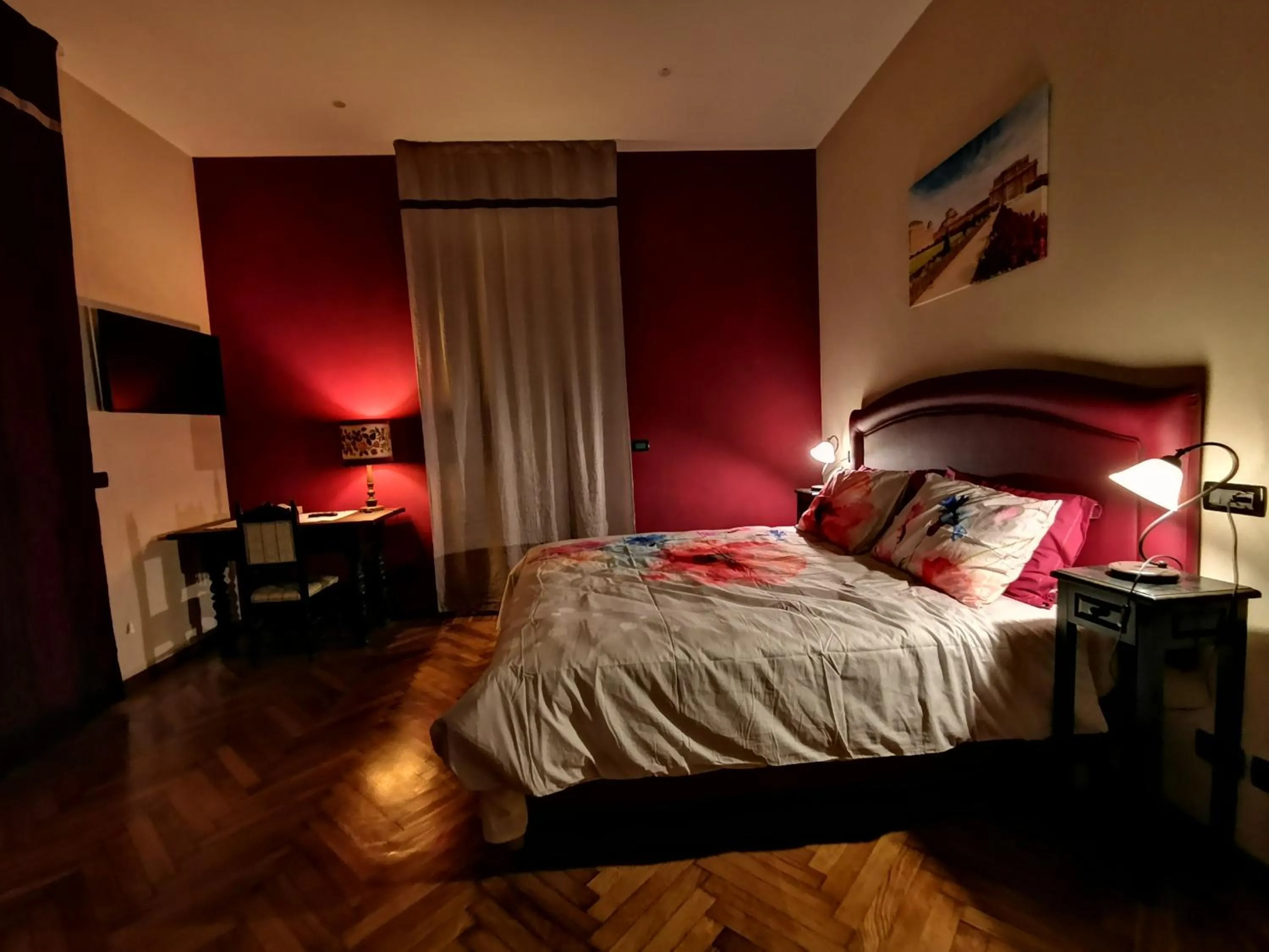 Photo of the whole room, Bed in B&B Ad Quintum Torino